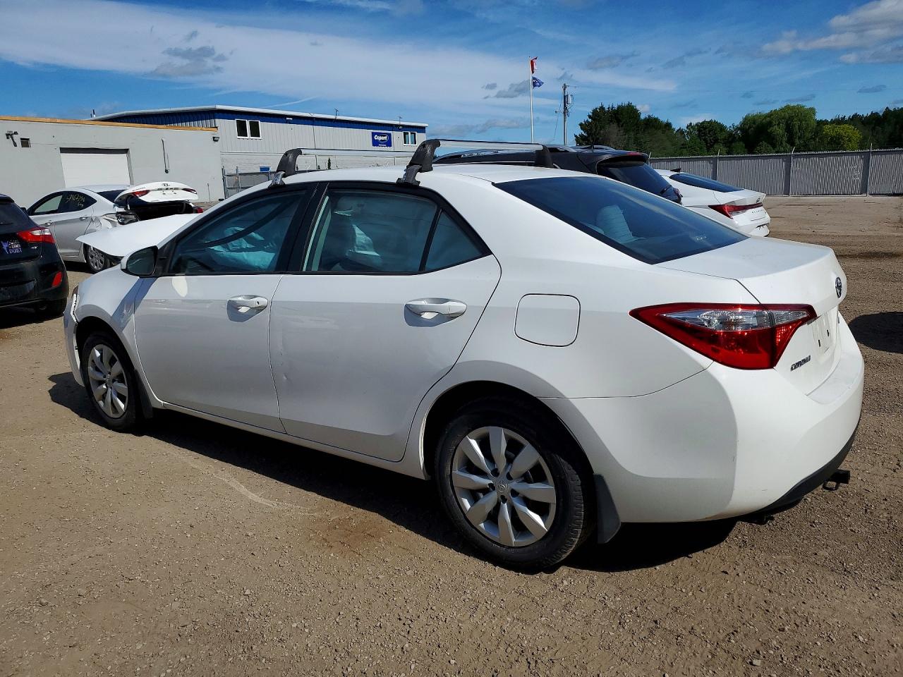 2015 Toyota Corolla L White vin: 2T1BURHE9FC445417