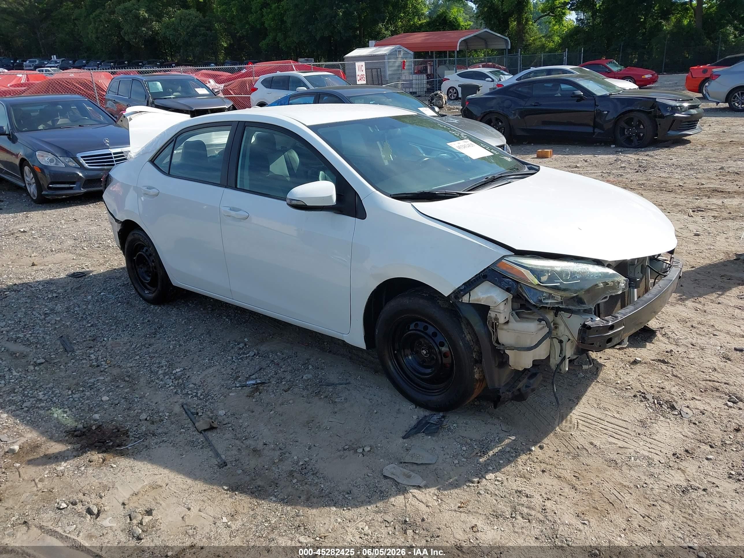 2015 Toyota Corolla S Plus White vin: 2T1BURHE9FC451895