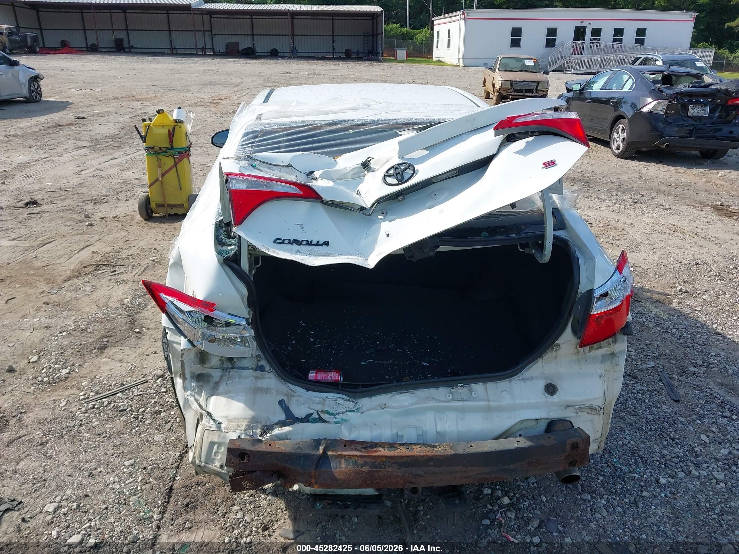 2015 Toyota Corolla S Plus White vin: 2T1BURHE9FC451895