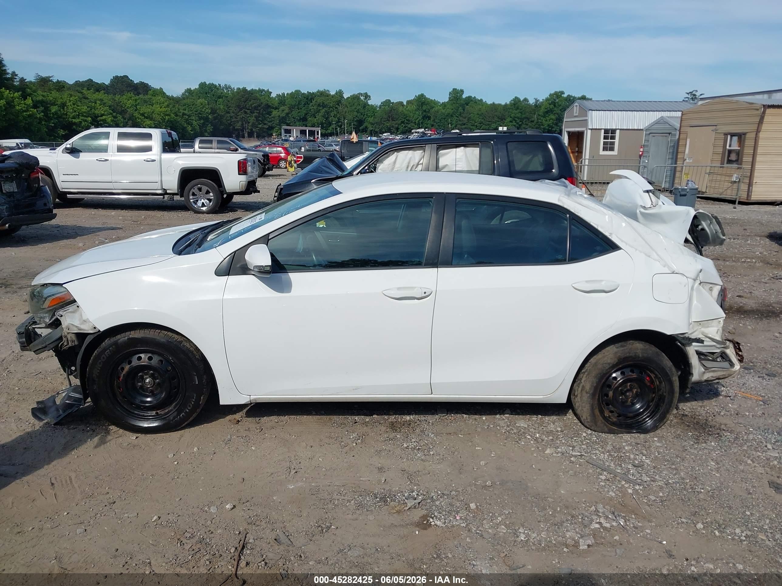 2015 Toyota Corolla S Plus White vin: 2T1BURHE9FC451895