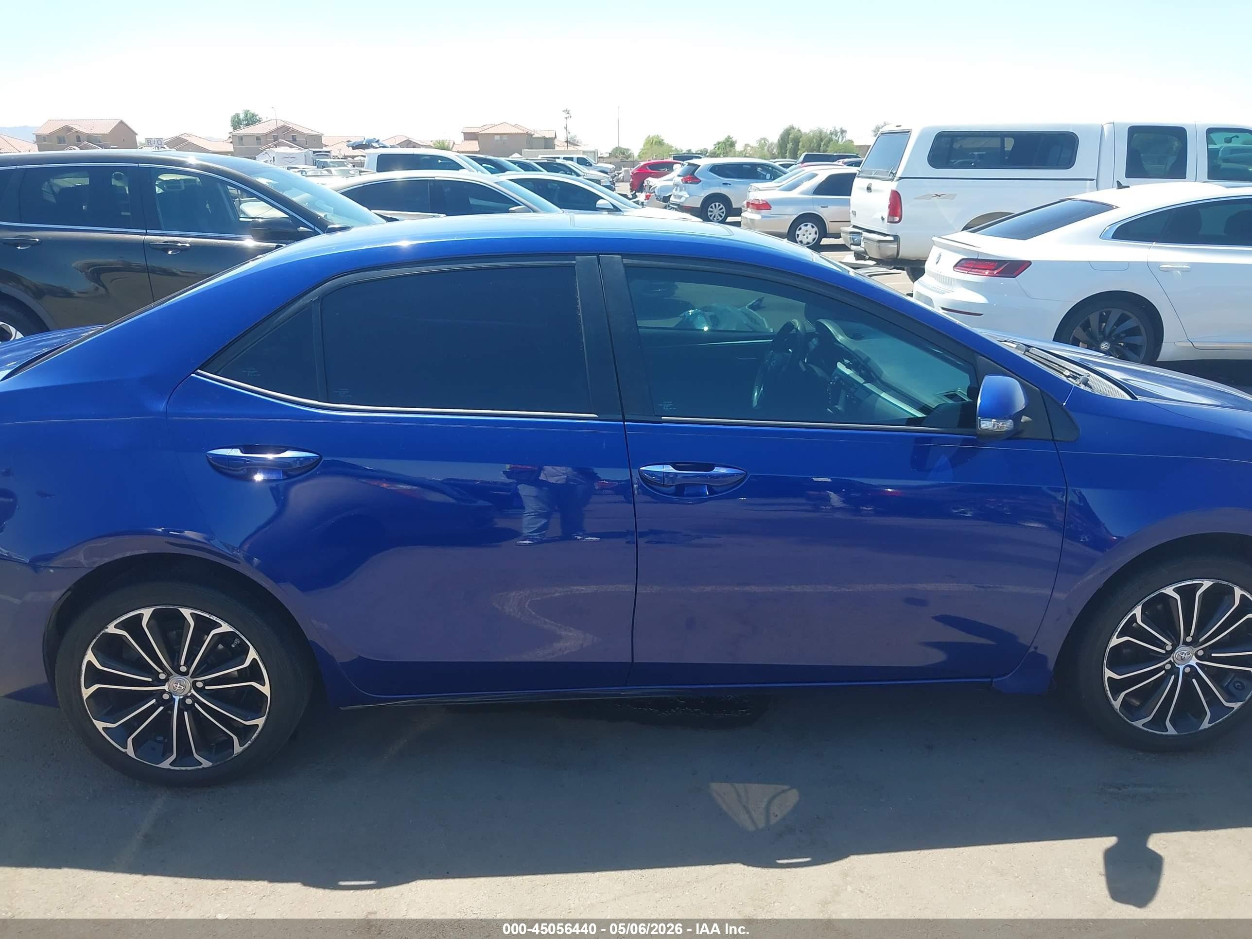 2015 Toyota Corolla S Premium Синий vin: 2T1BURHE9FC466235