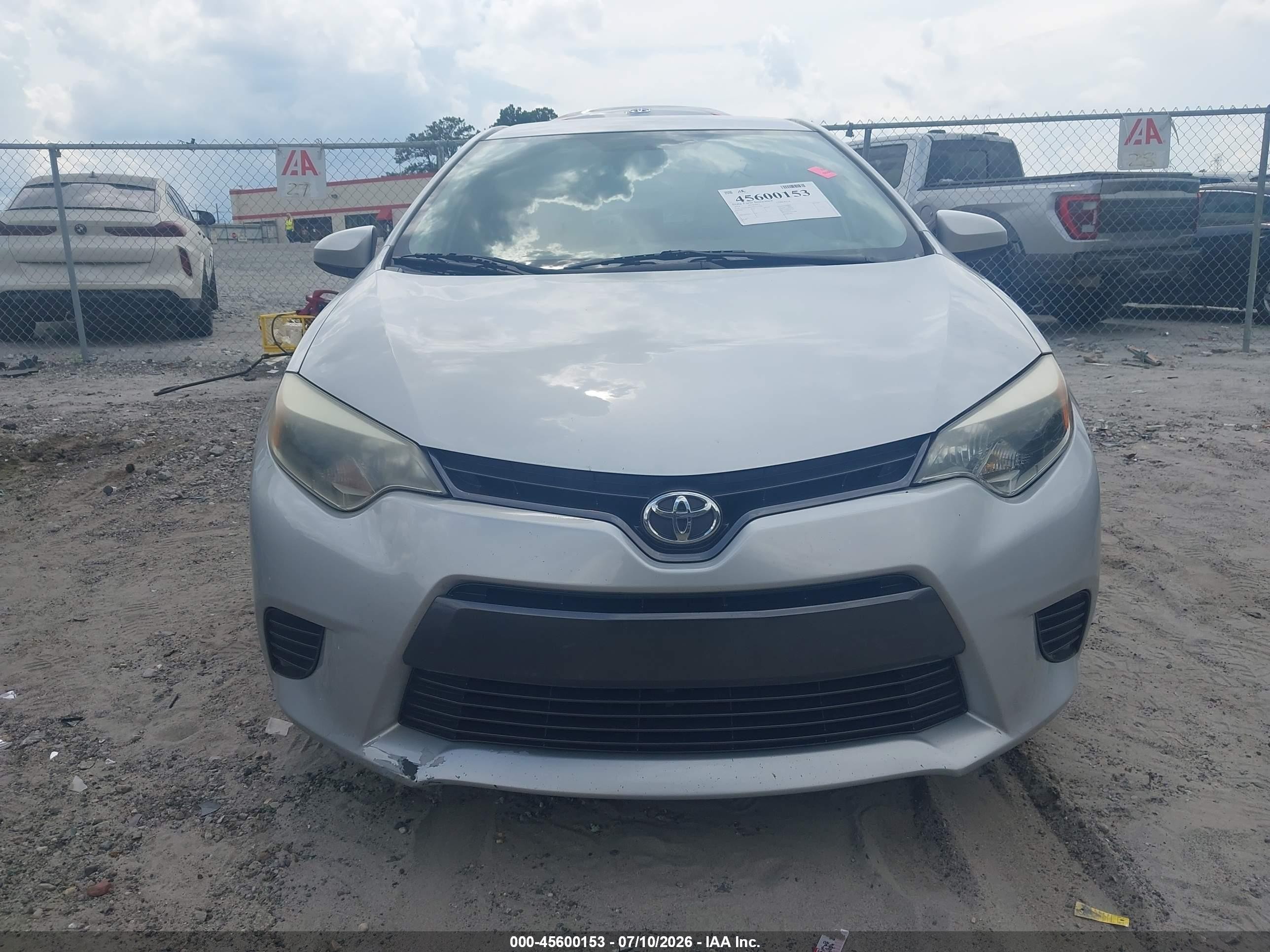 2015 Toyota Corolla Le Silver vin: 2T1BURHE9FC476389