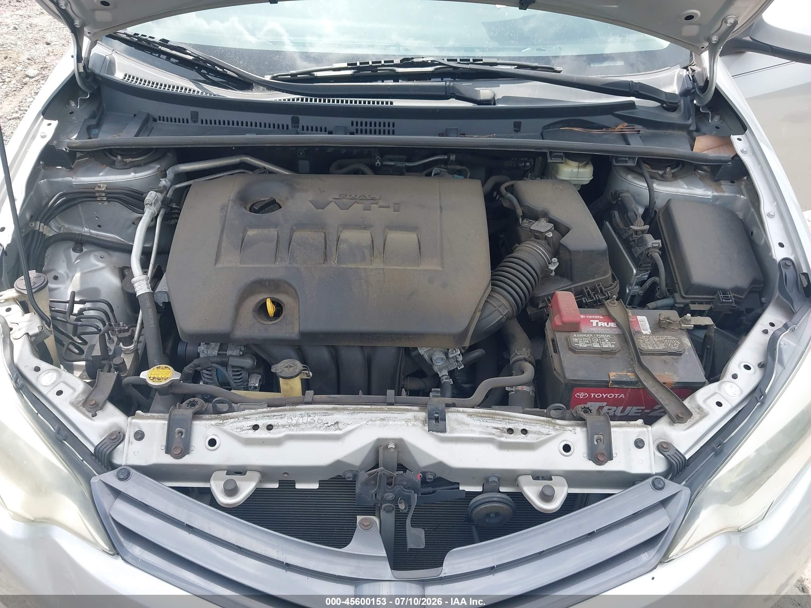 2015 Toyota Corolla Le Silver vin: 2T1BURHE9FC476389