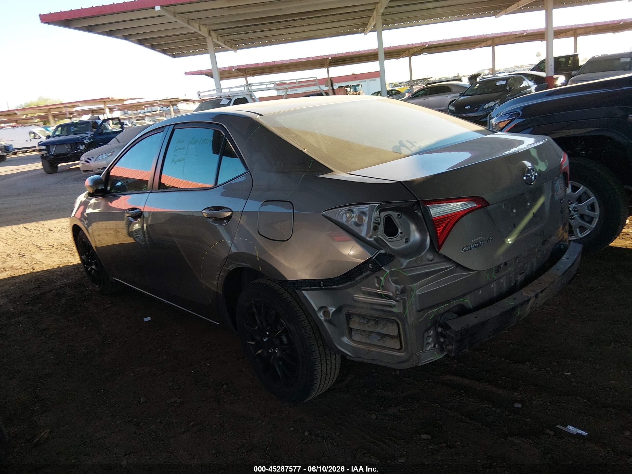 2016 Toyota Corolla Le Gray vin: 2T1BURHE9GC538861