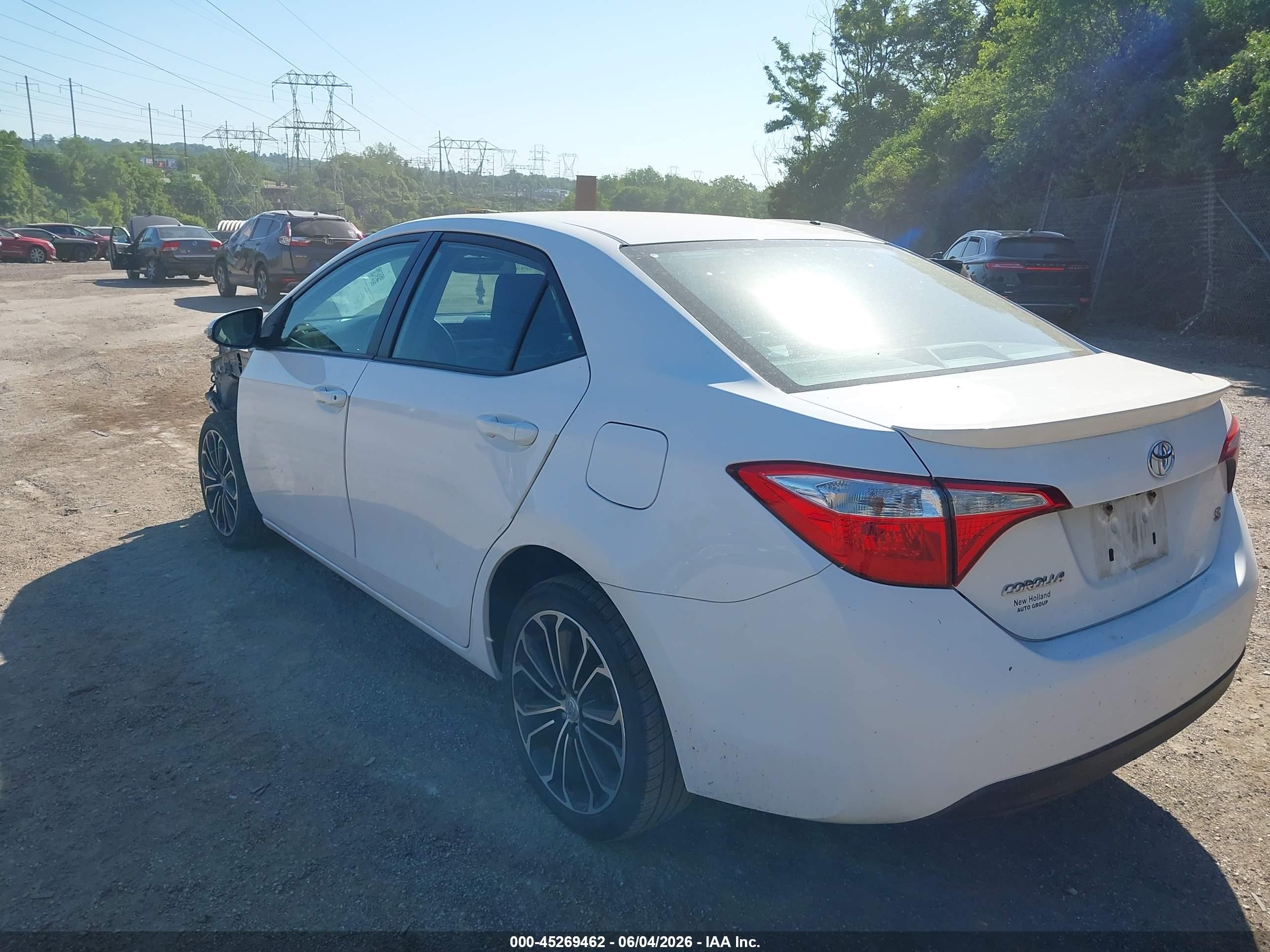 2016 Toyota Corolla S Plus Белый vin: 2T1BURHE9GC651550