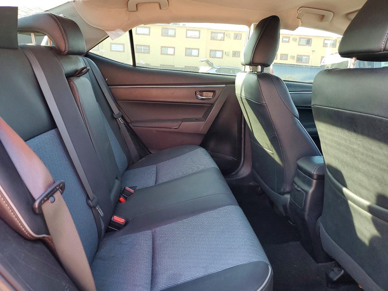 2016 Toyota Corolla S Silver vin: 2T1BURHE9GC669689