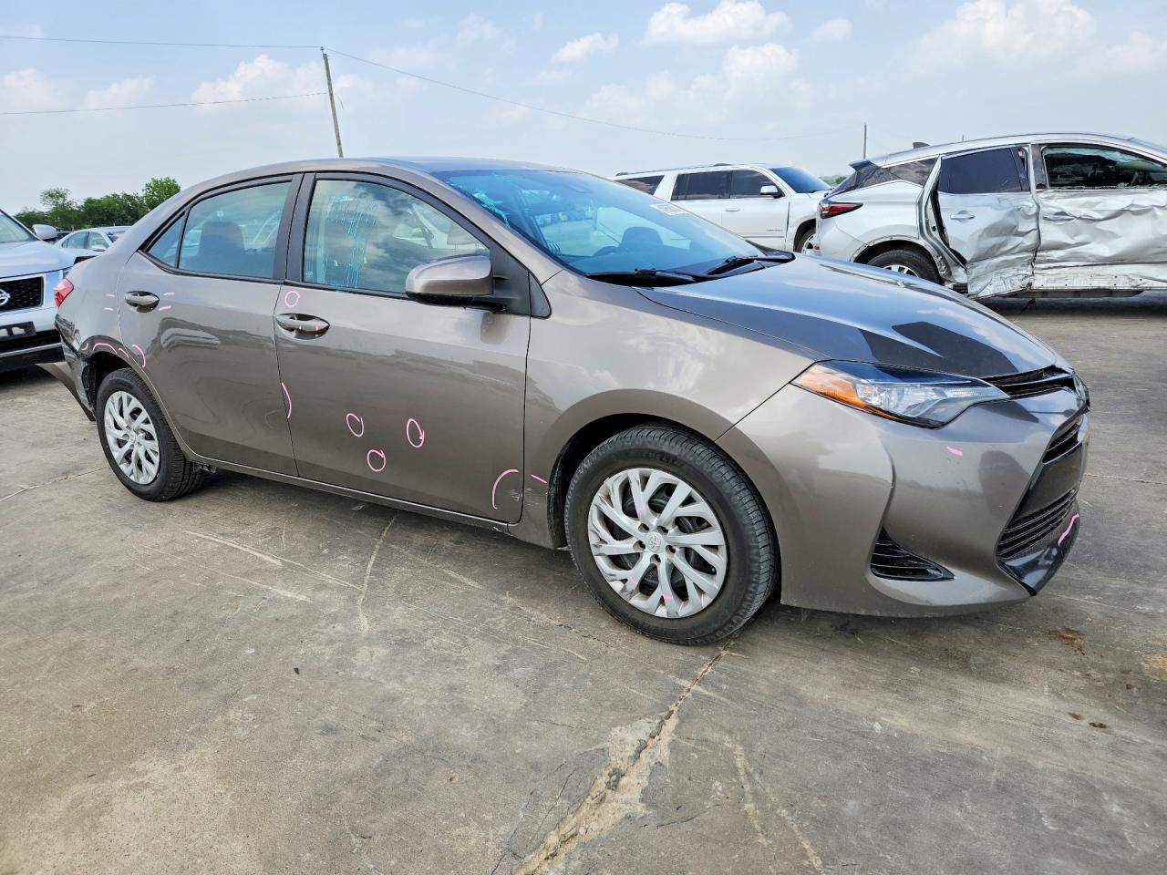2017 Toyota Corolla Le Серый vin: 2T1BURHE9HC829958