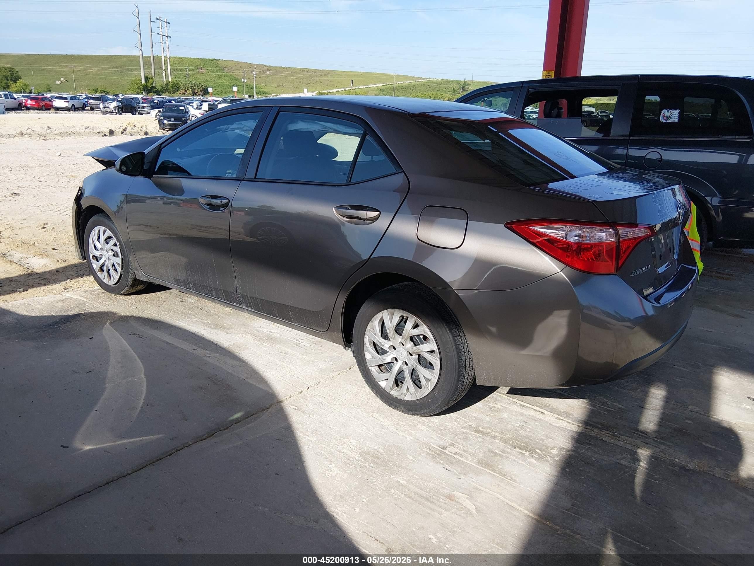 2017 Toyota Corolla Le Gray vin: 2T1BURHE9HC836098