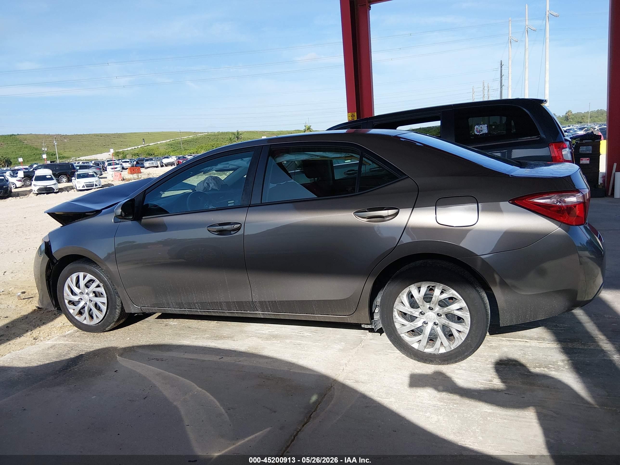 2017 Toyota Corolla Le Gray vin: 2T1BURHE9HC836098