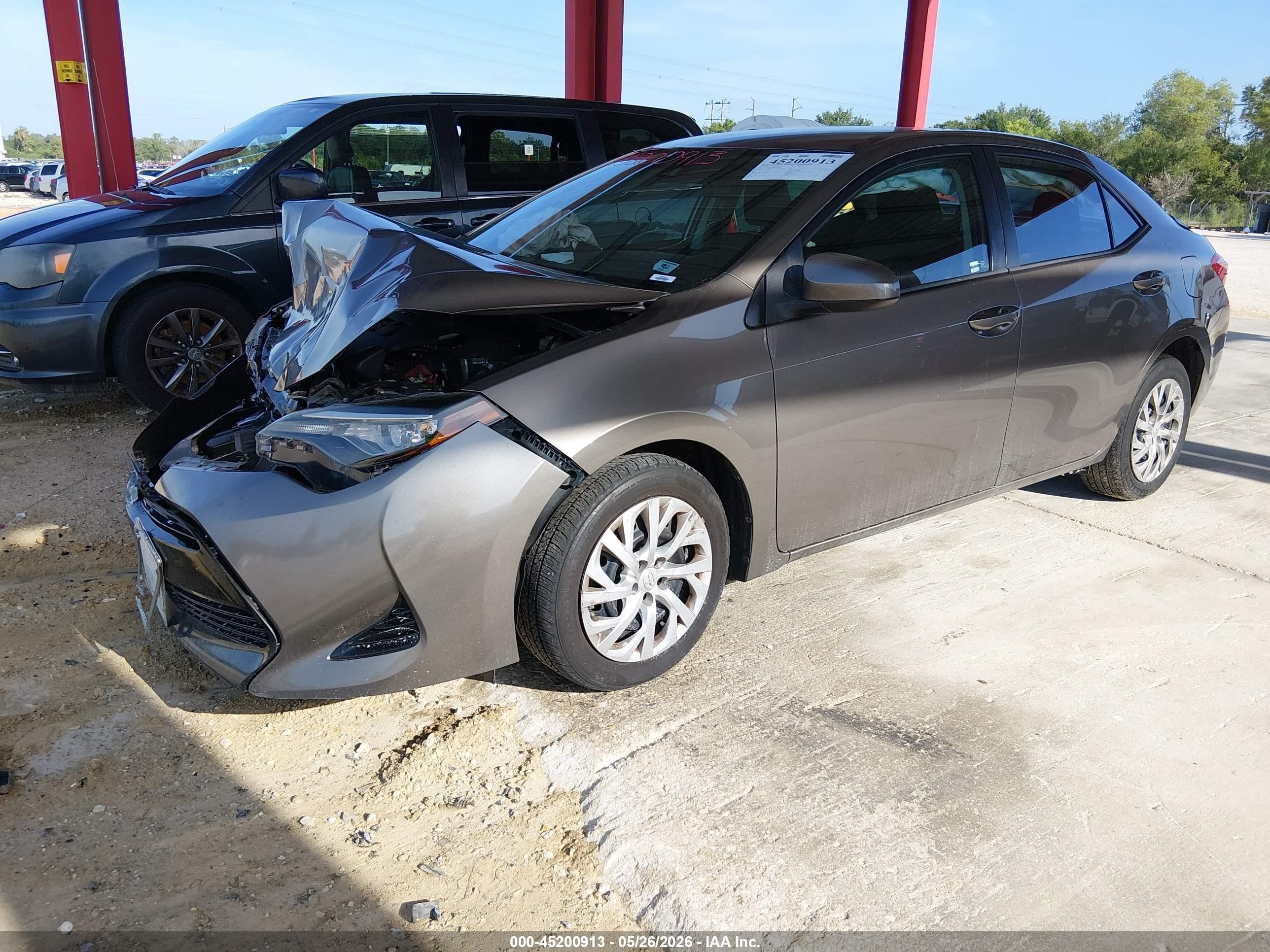 2017 Toyota Corolla Le Gray vin: 2T1BURHE9HC836098