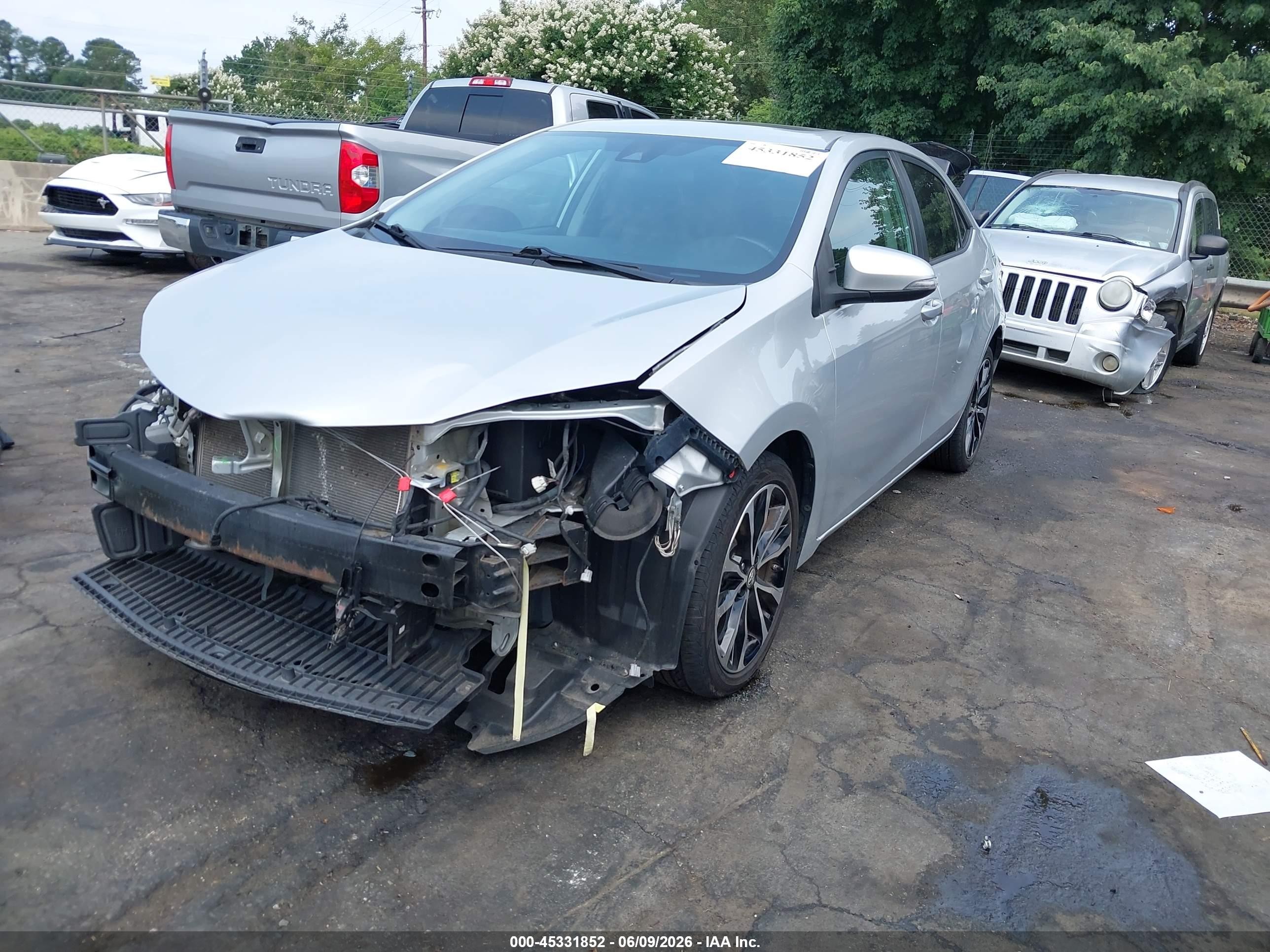 2017 Toyota Corolla Se Серебряный vin: 2T1BURHE9HC837252