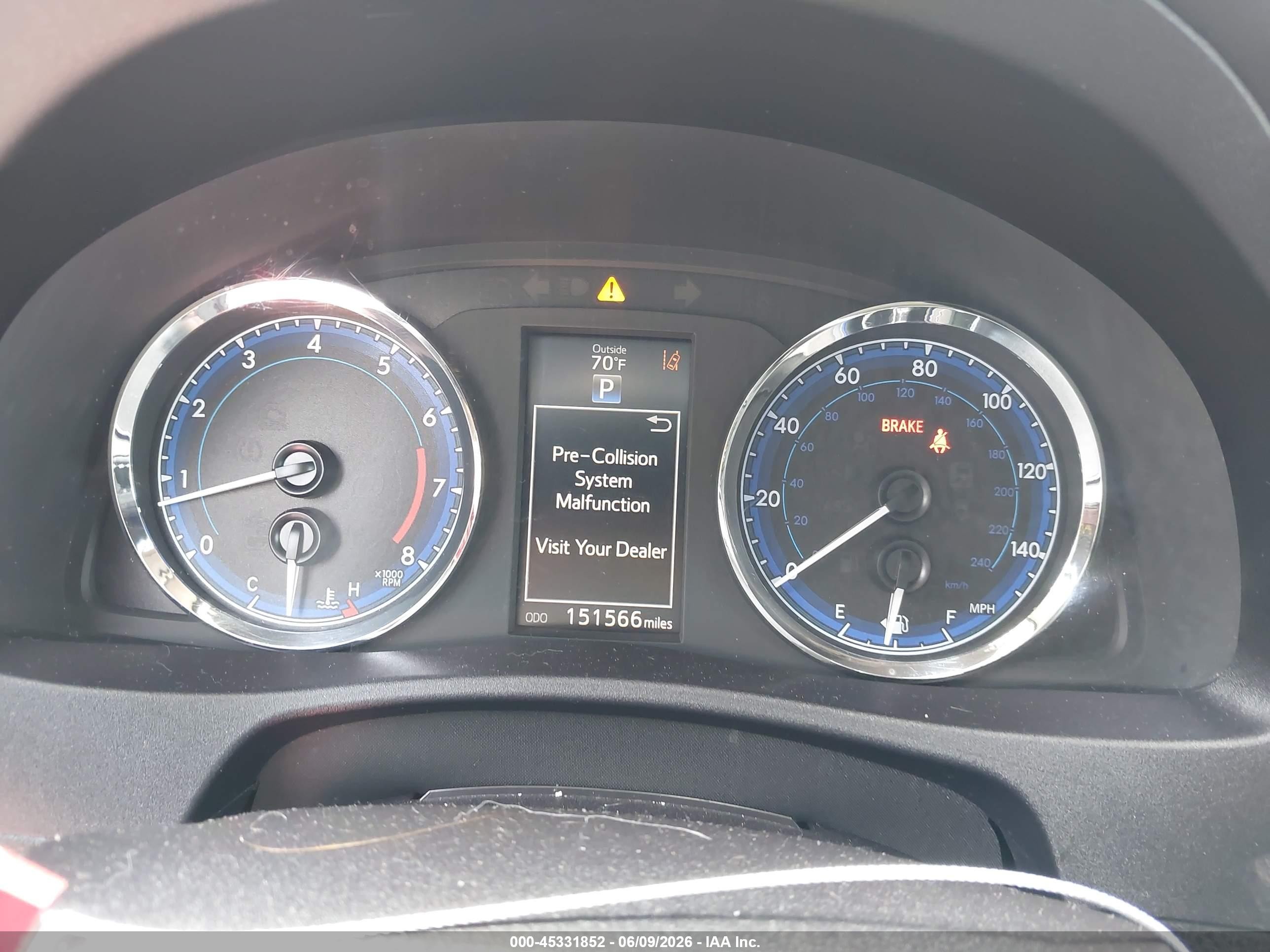 2017 Toyota Corolla Se Серебряный vin: 2T1BURHE9HC837252