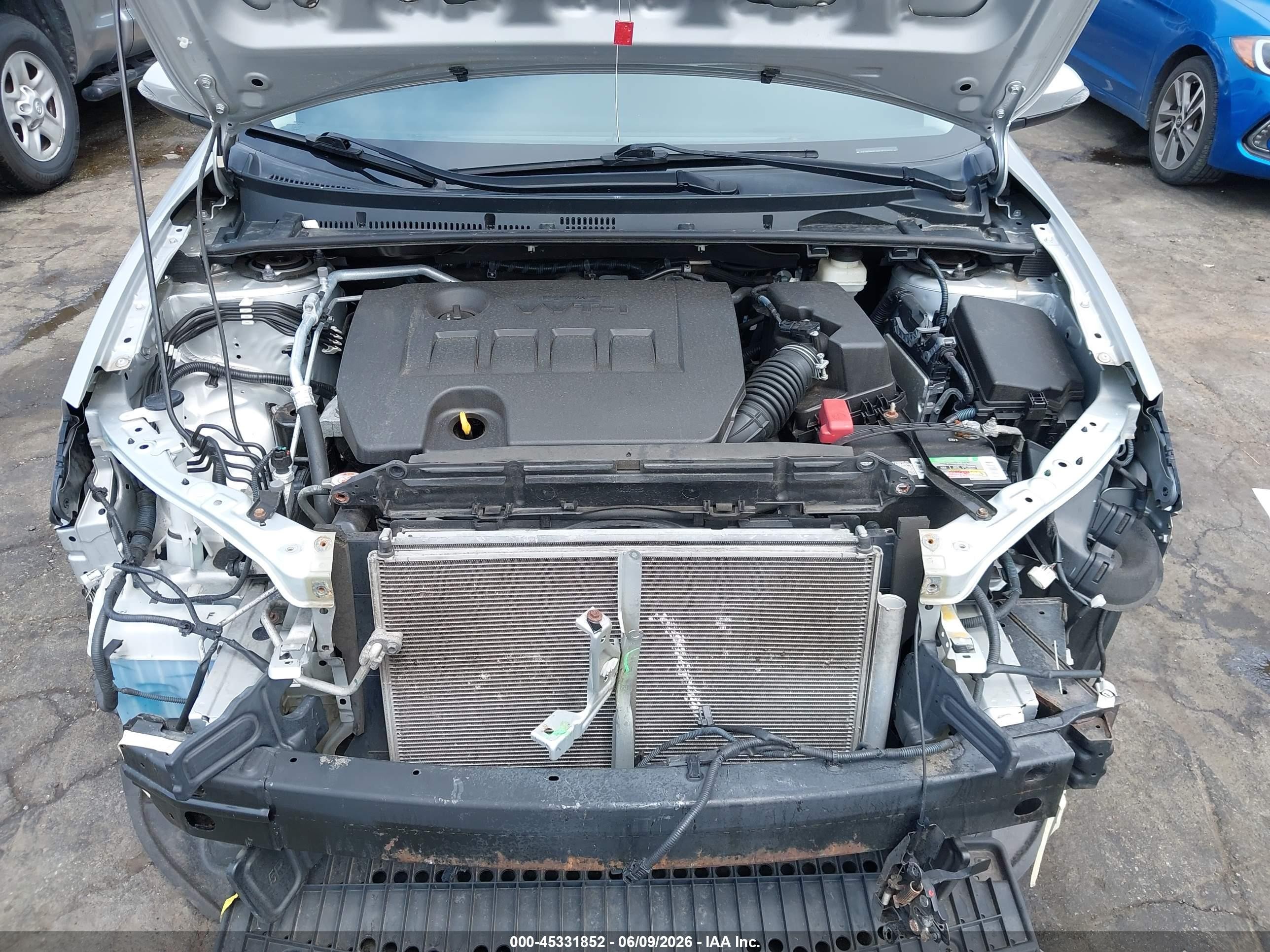 2017 Toyota Corolla Se Серебряный vin: 2T1BURHE9HC837252