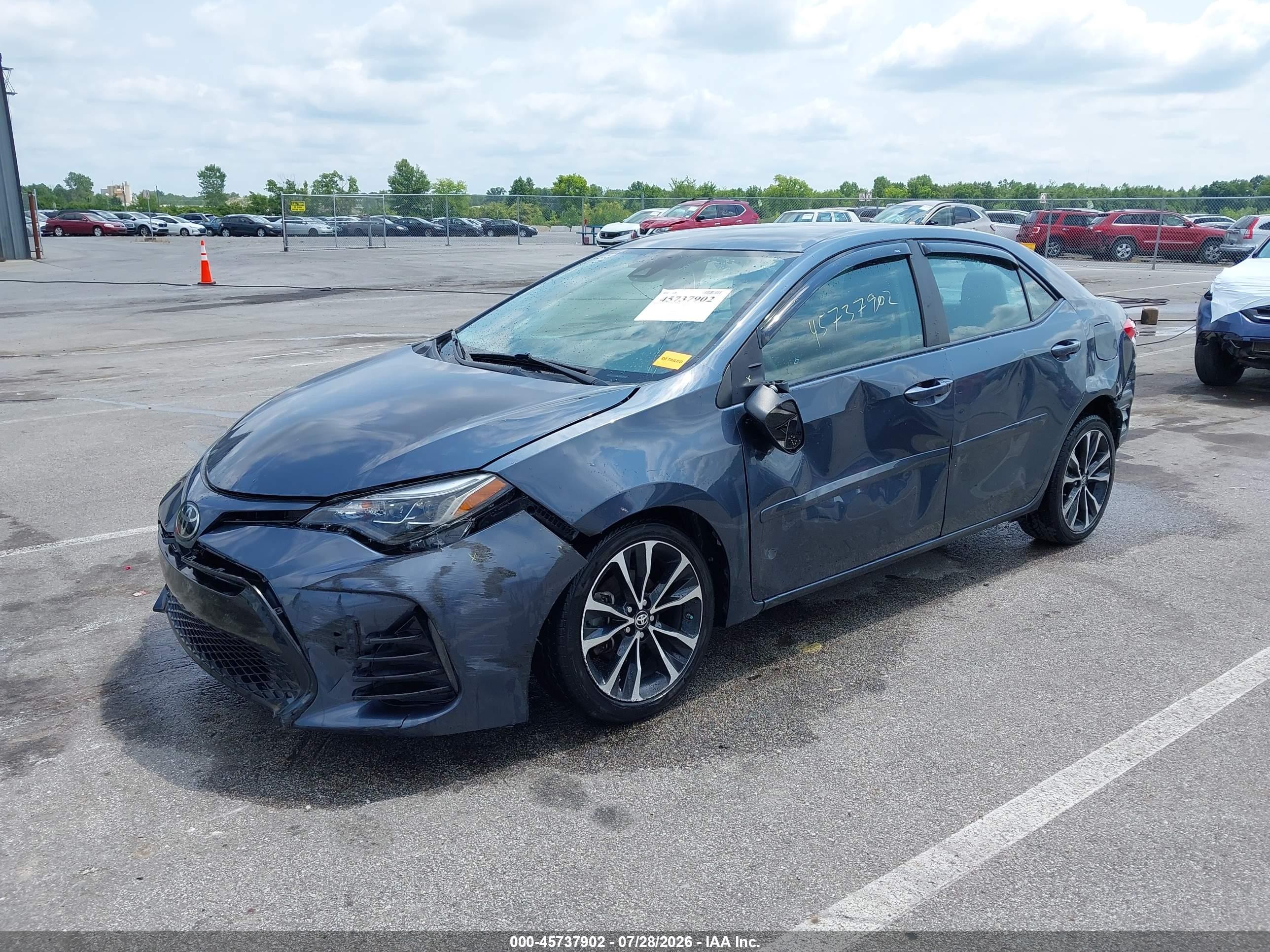 2017 Toyota Corolla Se Light Blue vin: 2T1BURHE9HC892171