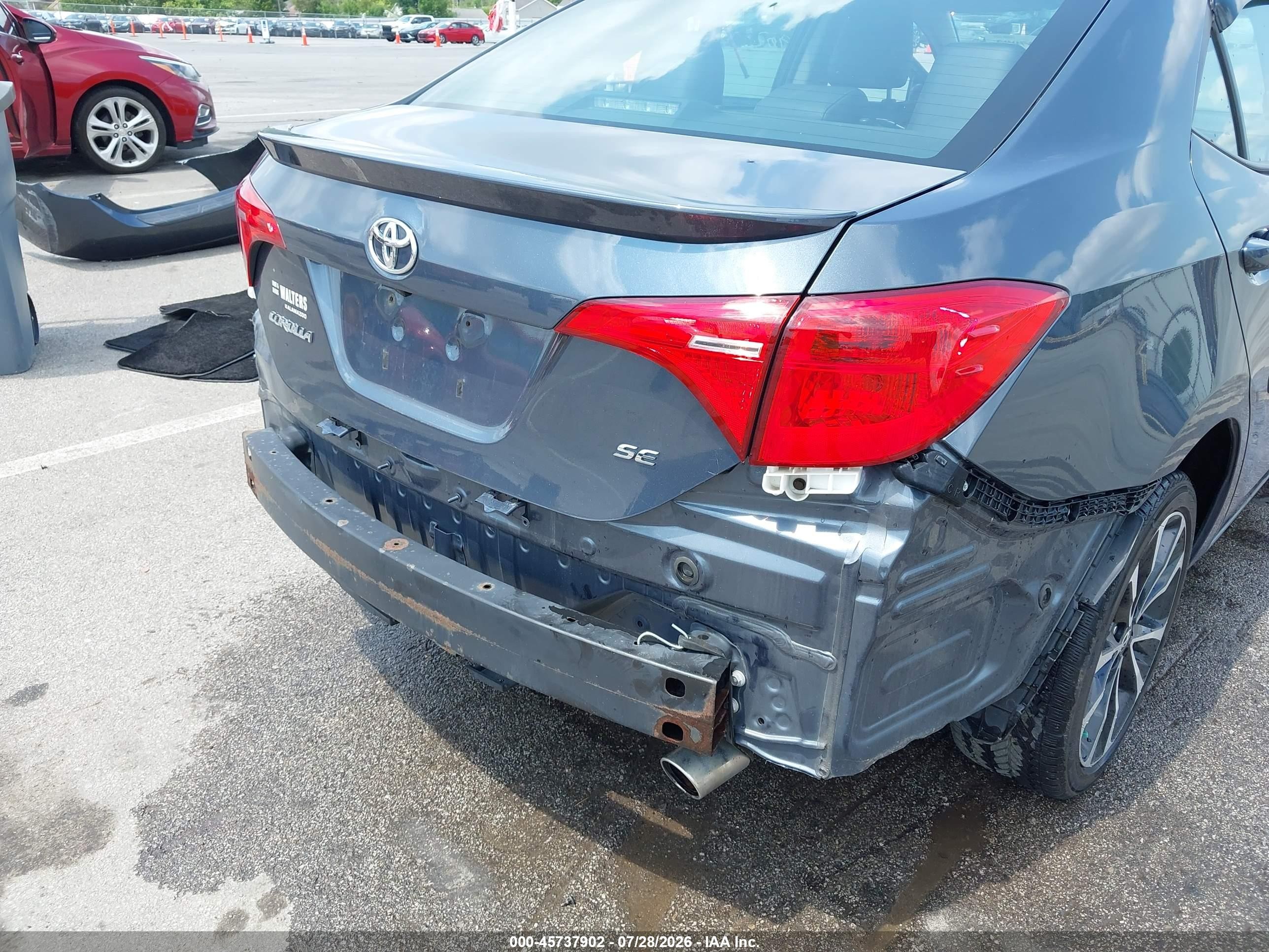 2017 Toyota Corolla Se Light Blue vin: 2T1BURHE9HC892171