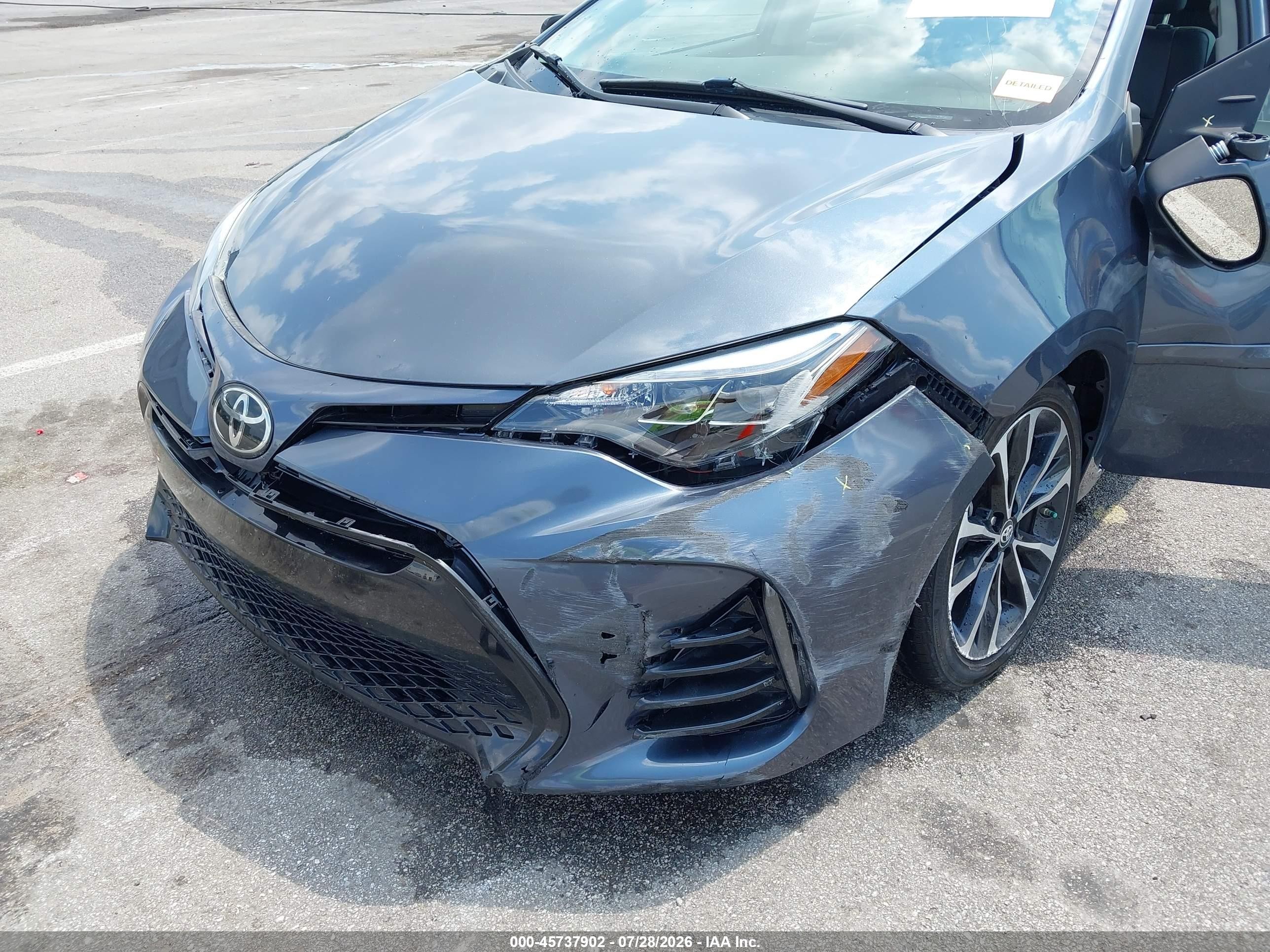 2017 Toyota Corolla Se Light Blue vin: 2T1BURHE9HC892171