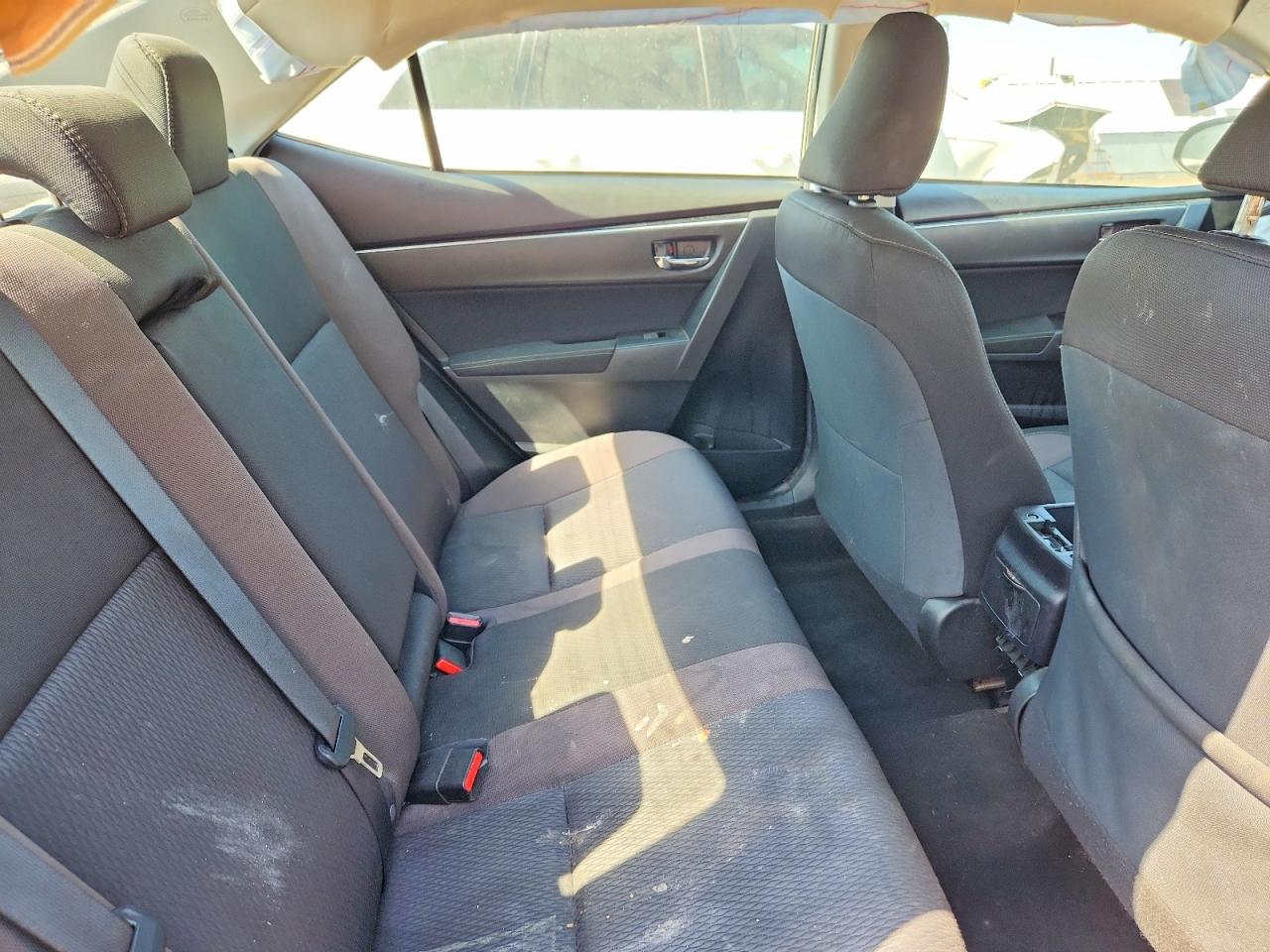 2017 Toyota Corolla Le Tan vin: 2T1BURHE9HC894552