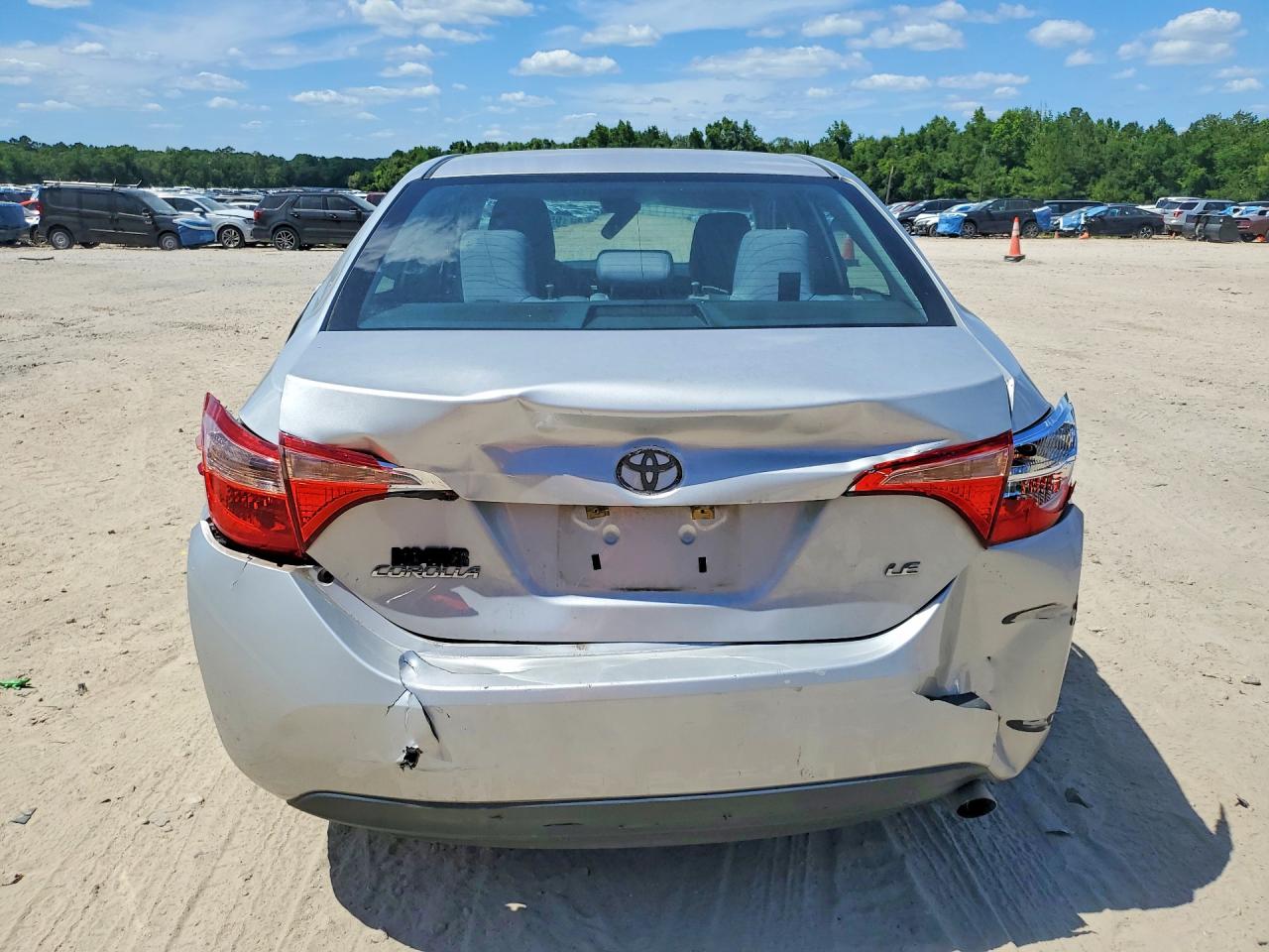 2019 Toyota Corolla Le Silver vin: 2T1BURHE9KC178404