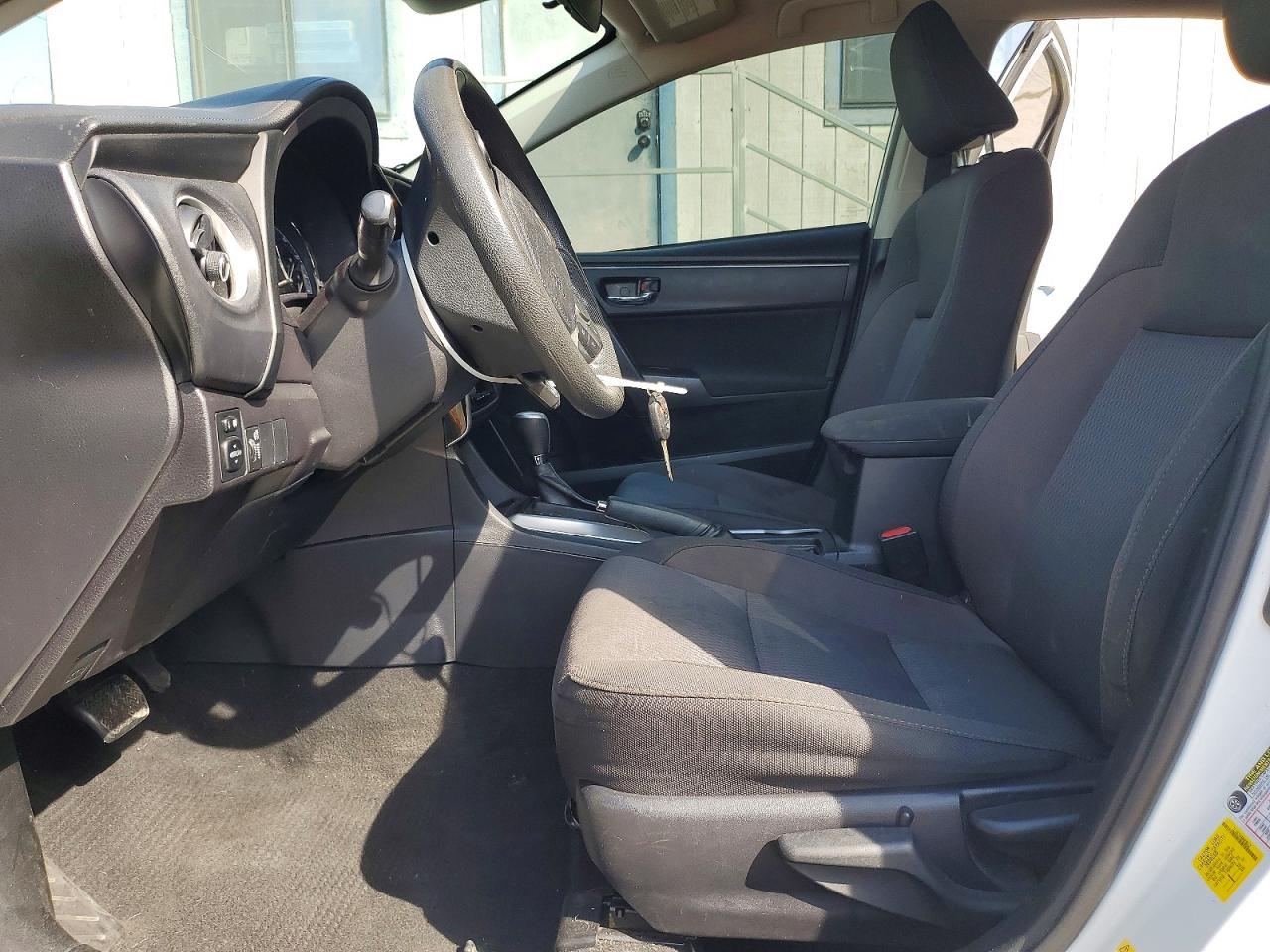2019 Toyota Corolla Le Black vin: 2T1BURHE9KC181772