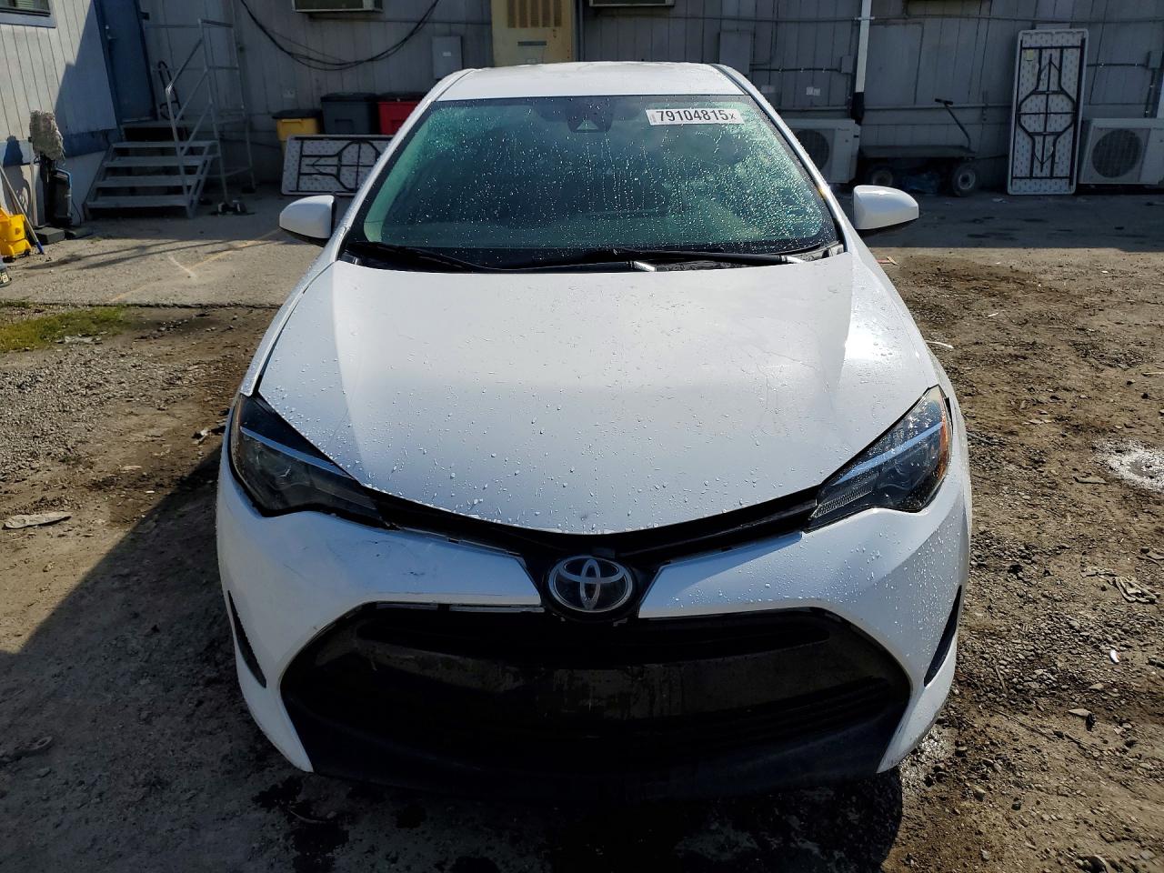 2019 Toyota Corolla Le Black vin: 2T1BURHE9KC181772
