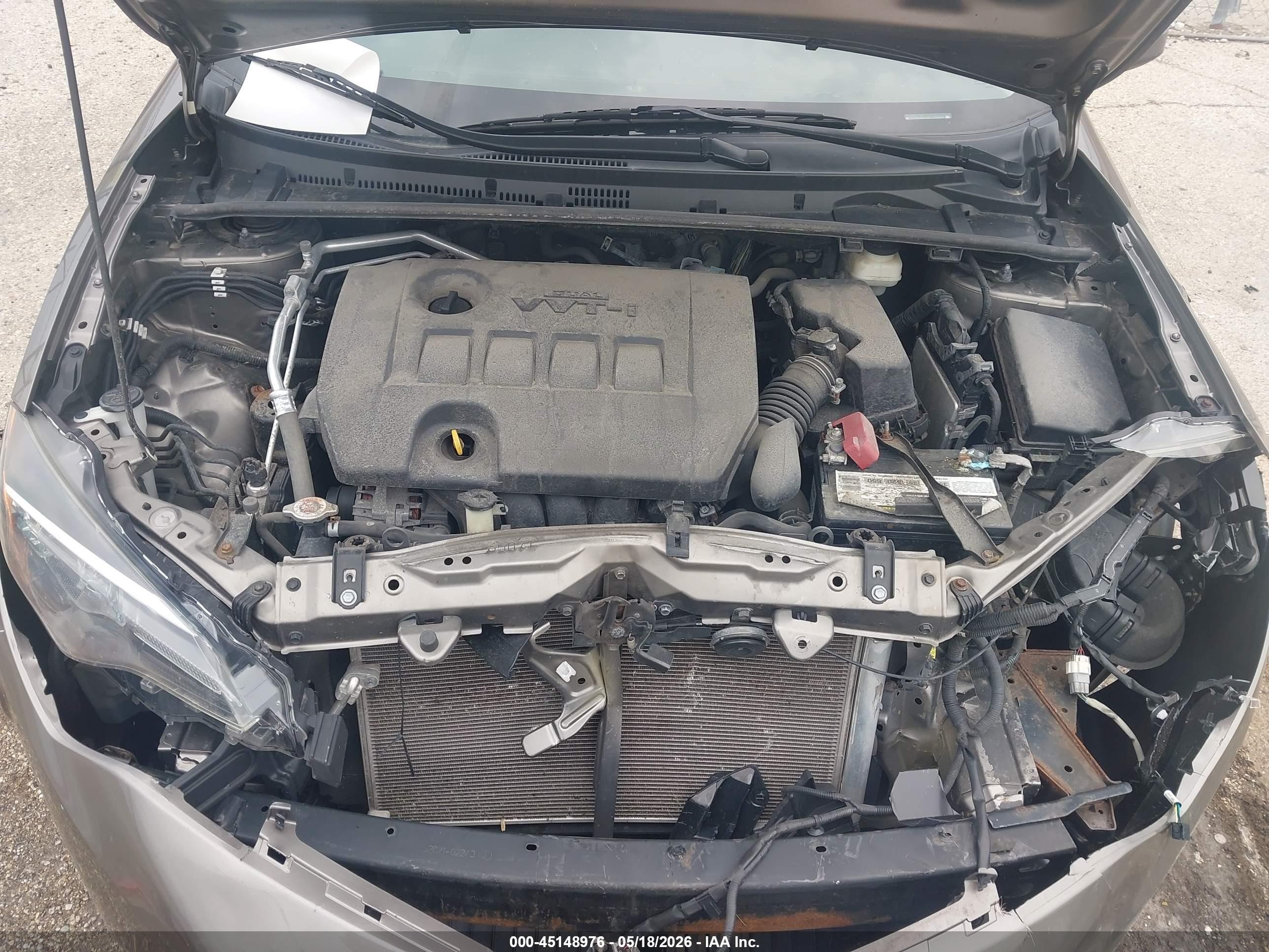 2019 Toyota Corolla Le Gray vin: 2T1BURHE9KC186888