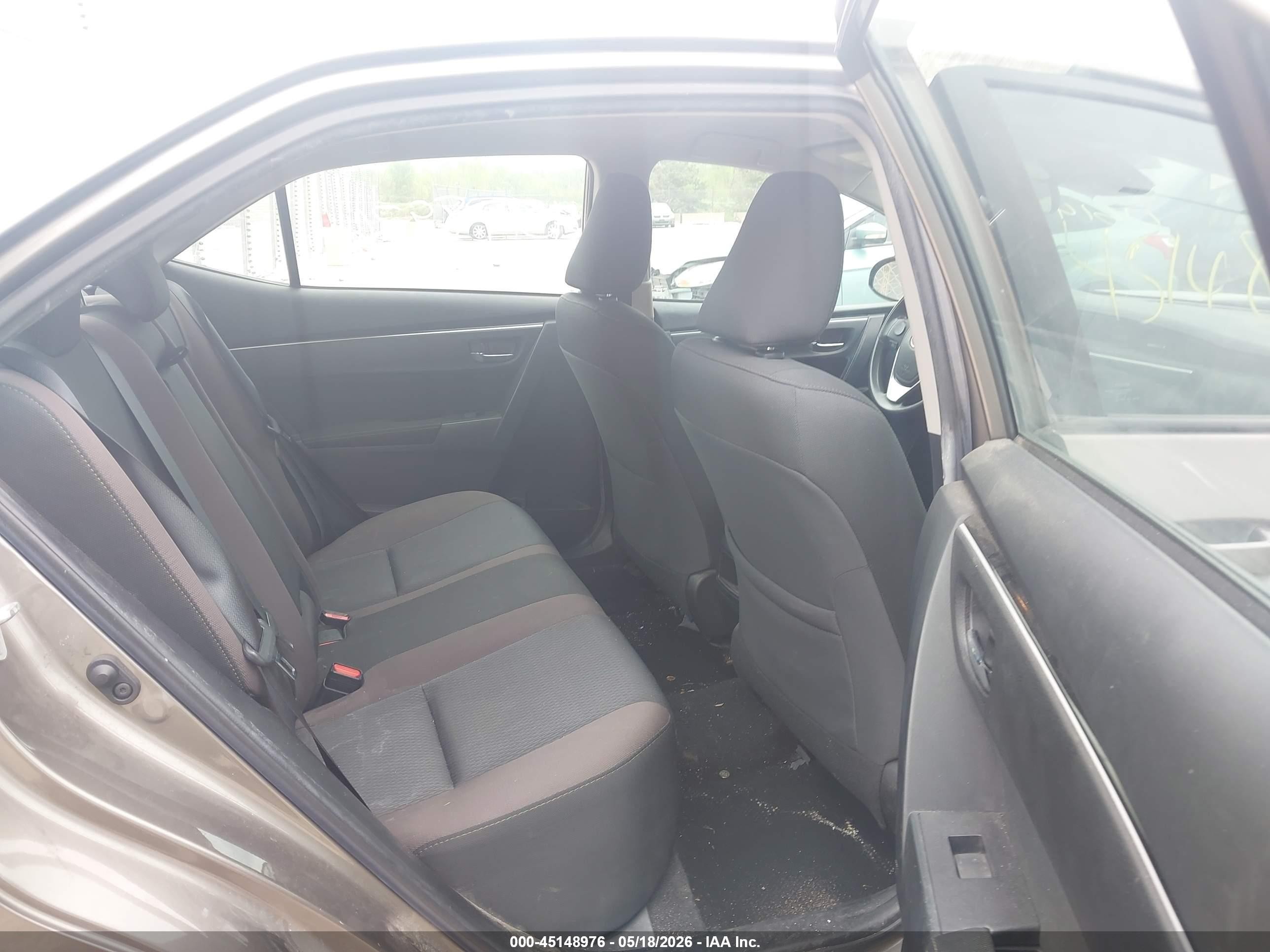 2019 Toyota Corolla Le Gray vin: 2T1BURHE9KC186888