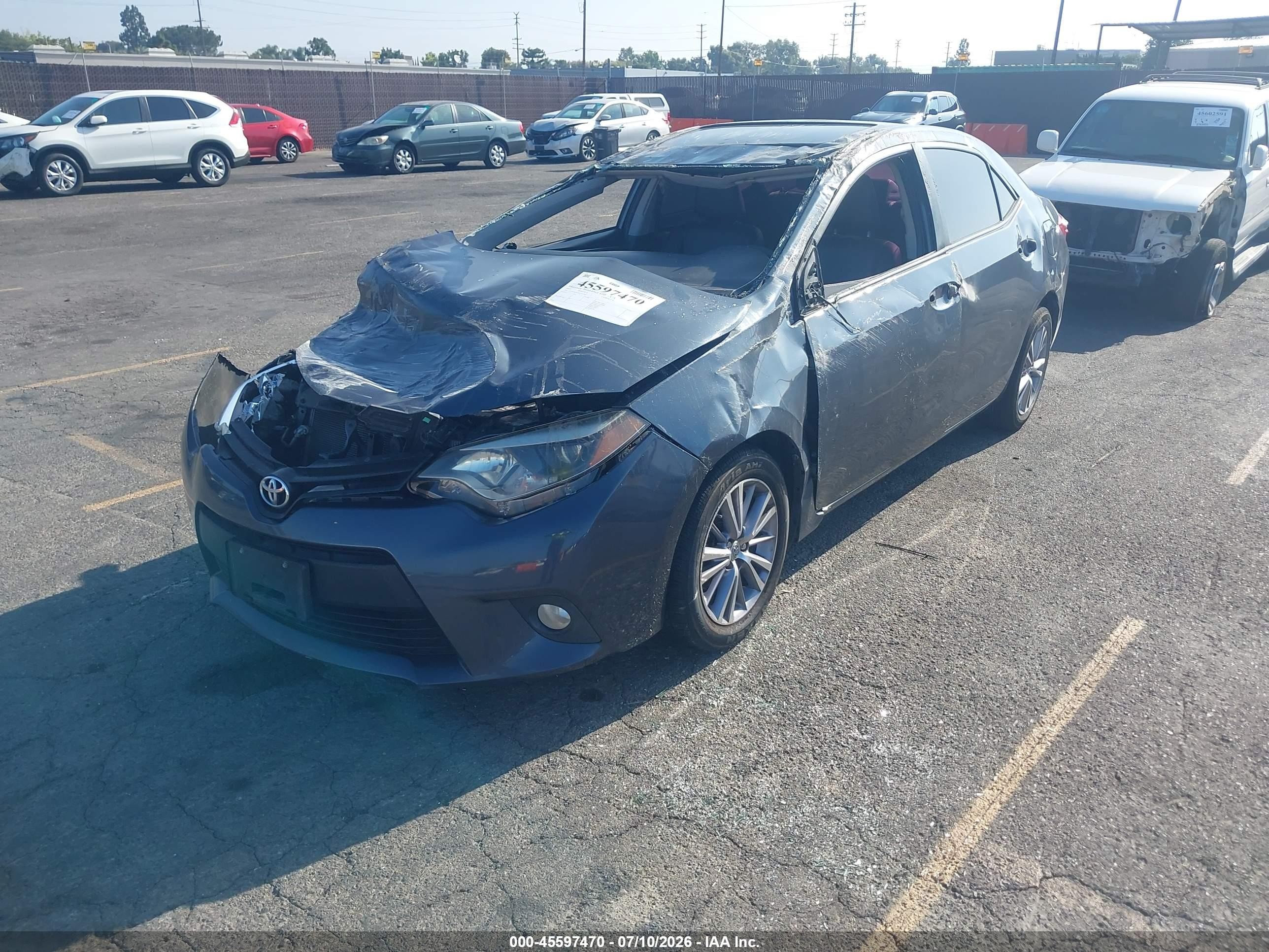 2014 Toyota Corolla Le Premium Blue vin: 2T1BURHEXEC012087