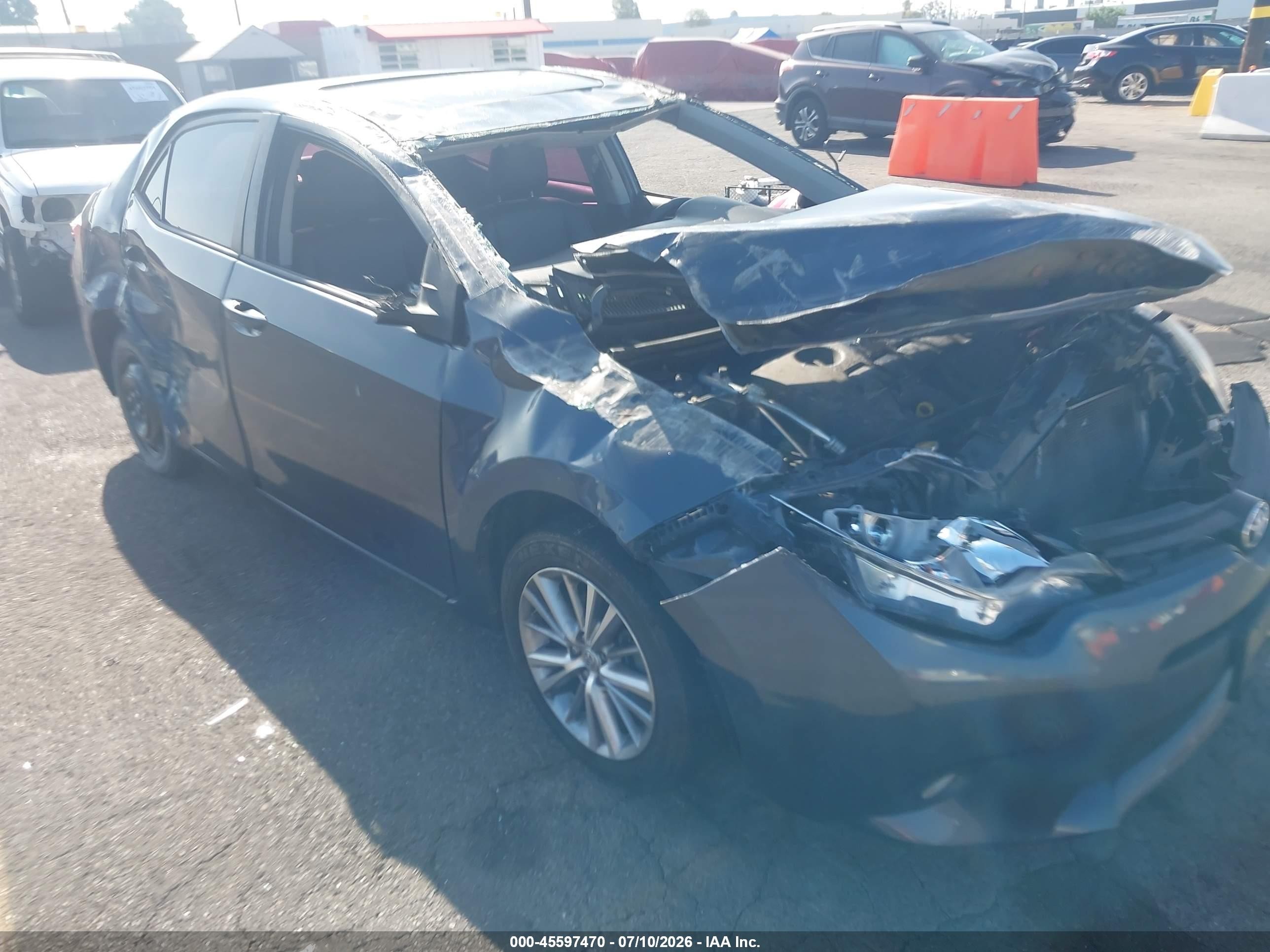 2014 Toyota Corolla Le Premium Blue vin: 2T1BURHEXEC012087