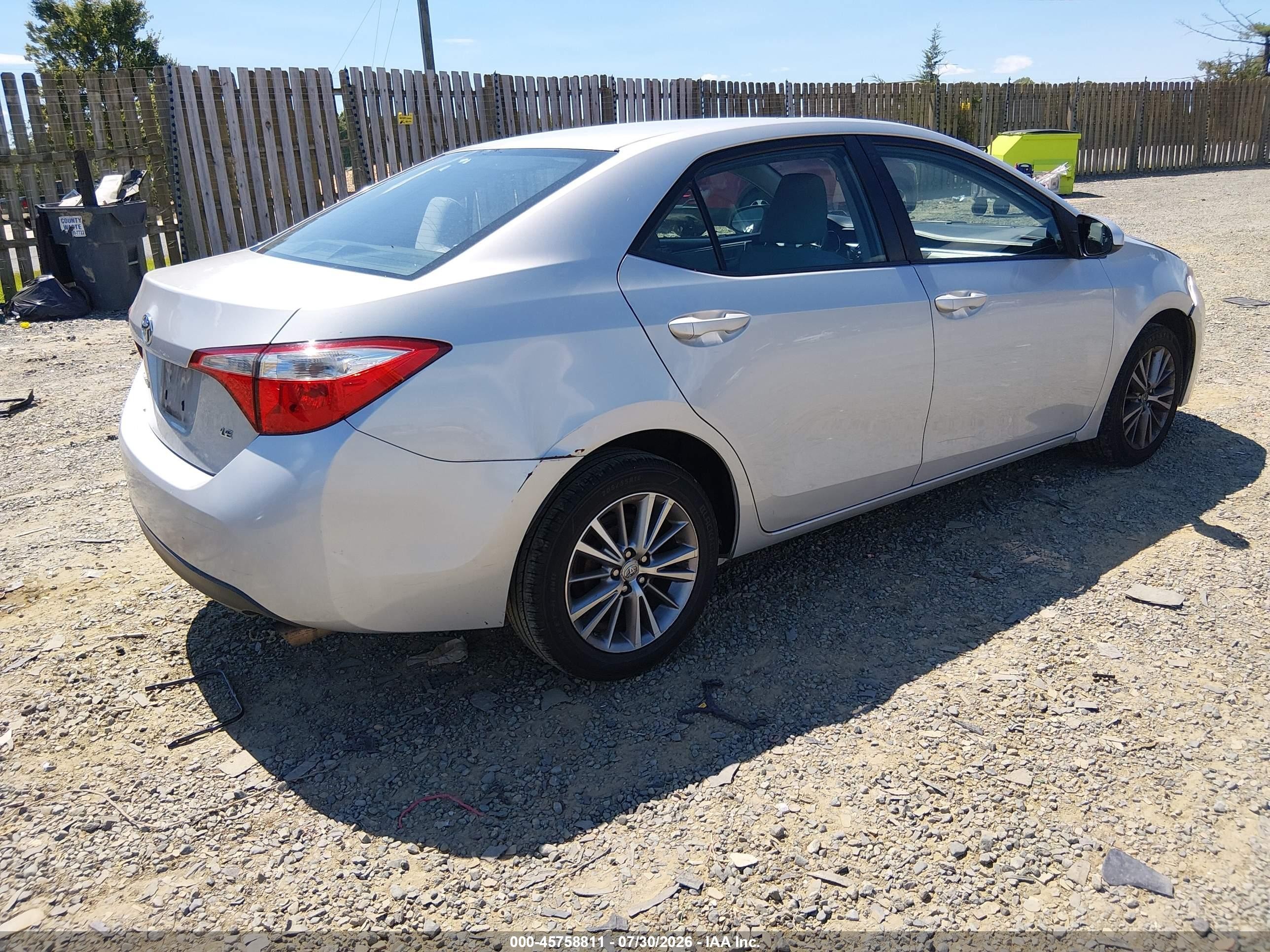 2014 Toyota Corolla Le Plus Silver vin: 2T1BURHEXEC025762