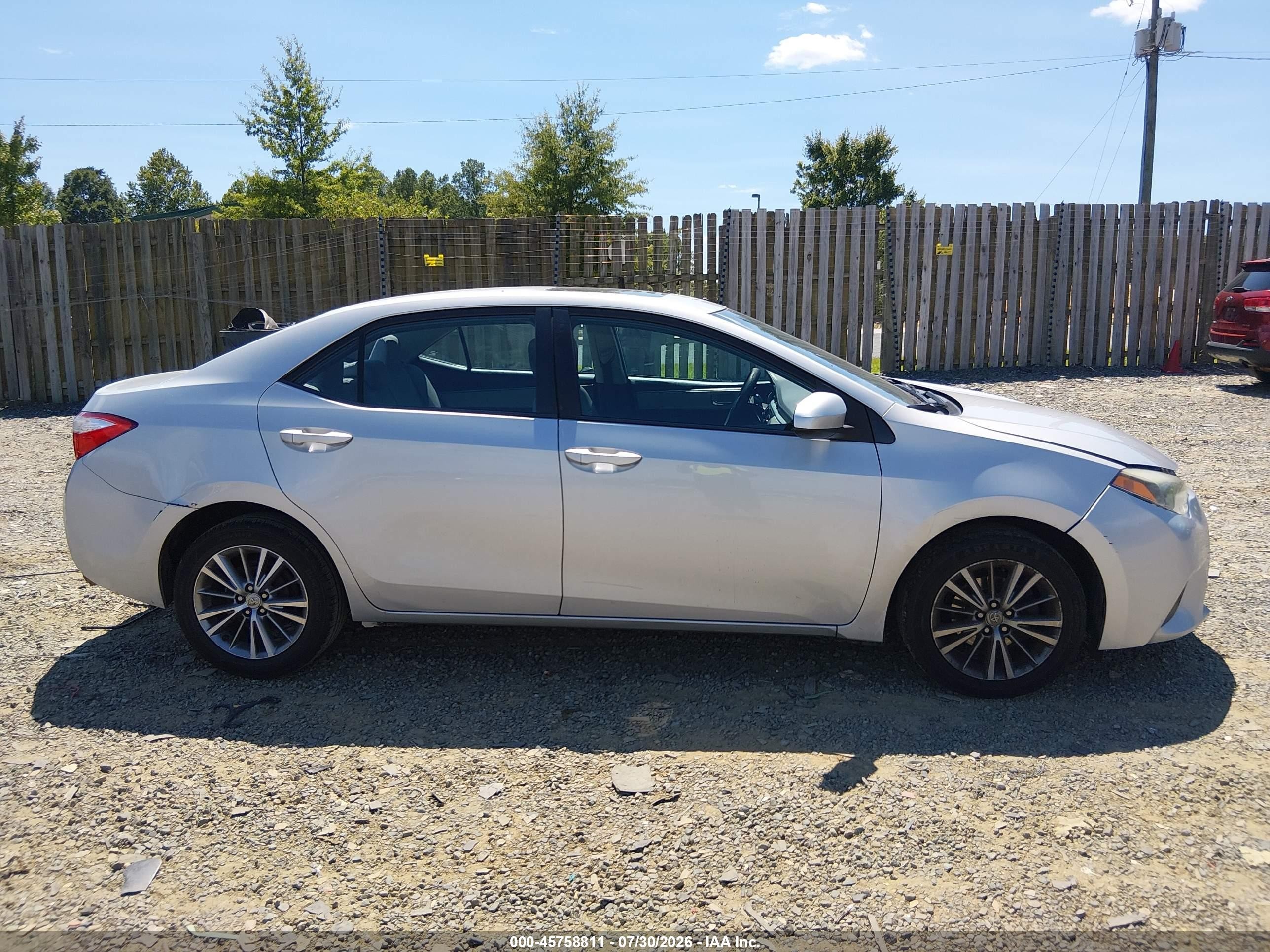 2014 Toyota Corolla Le Plus Silver vin: 2T1BURHEXEC025762