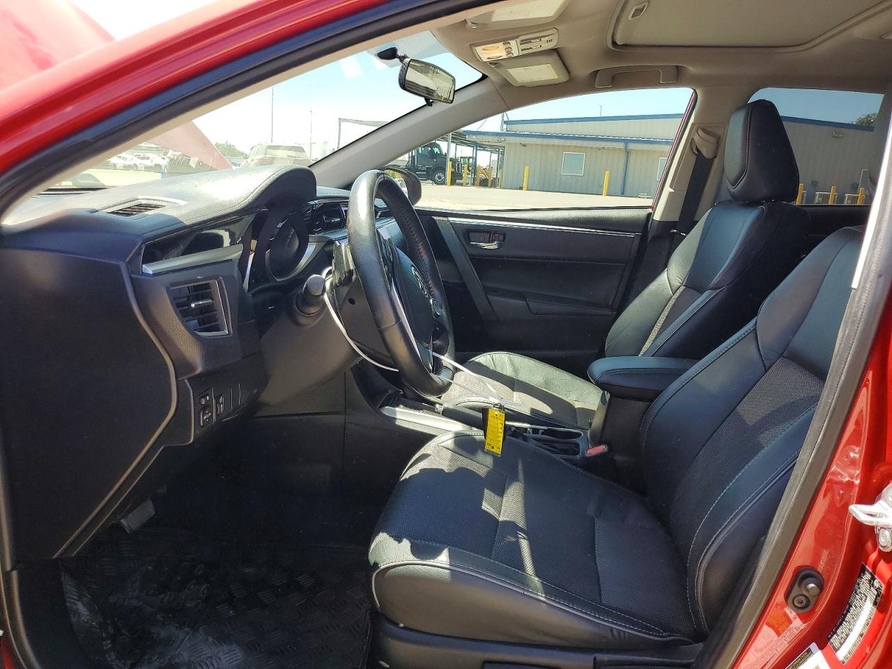 2014 Toyota Corolla S Plus Red vin: 2T1BURHEXEC029858