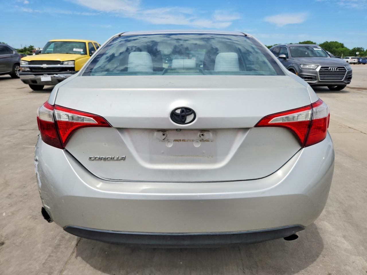 2014 Toyota Corolla Silver vin: 2T1BURHEXEC062939
