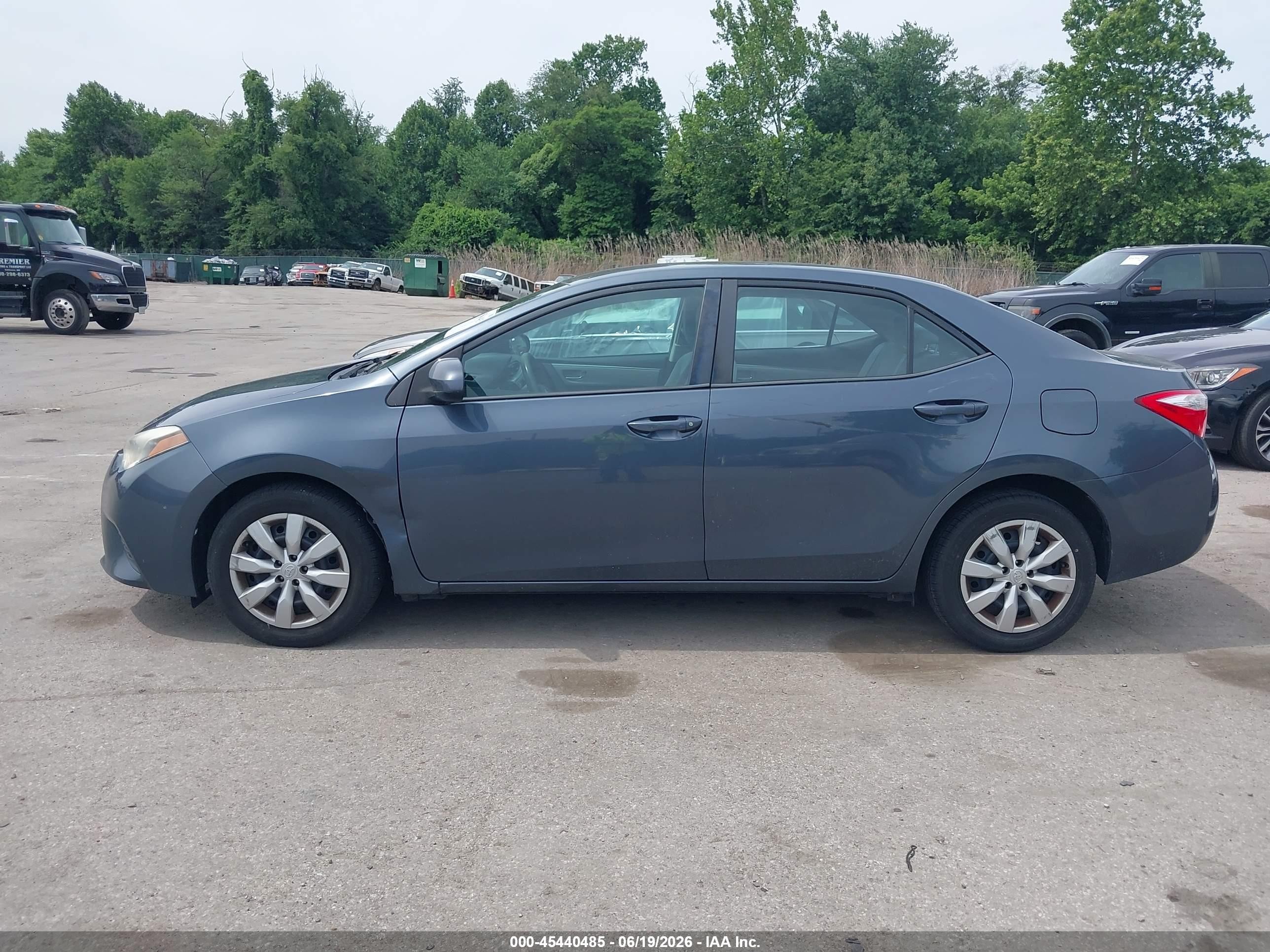 2014 Toyota Corolla Le Gray vin: 2T1BURHEXEC063072