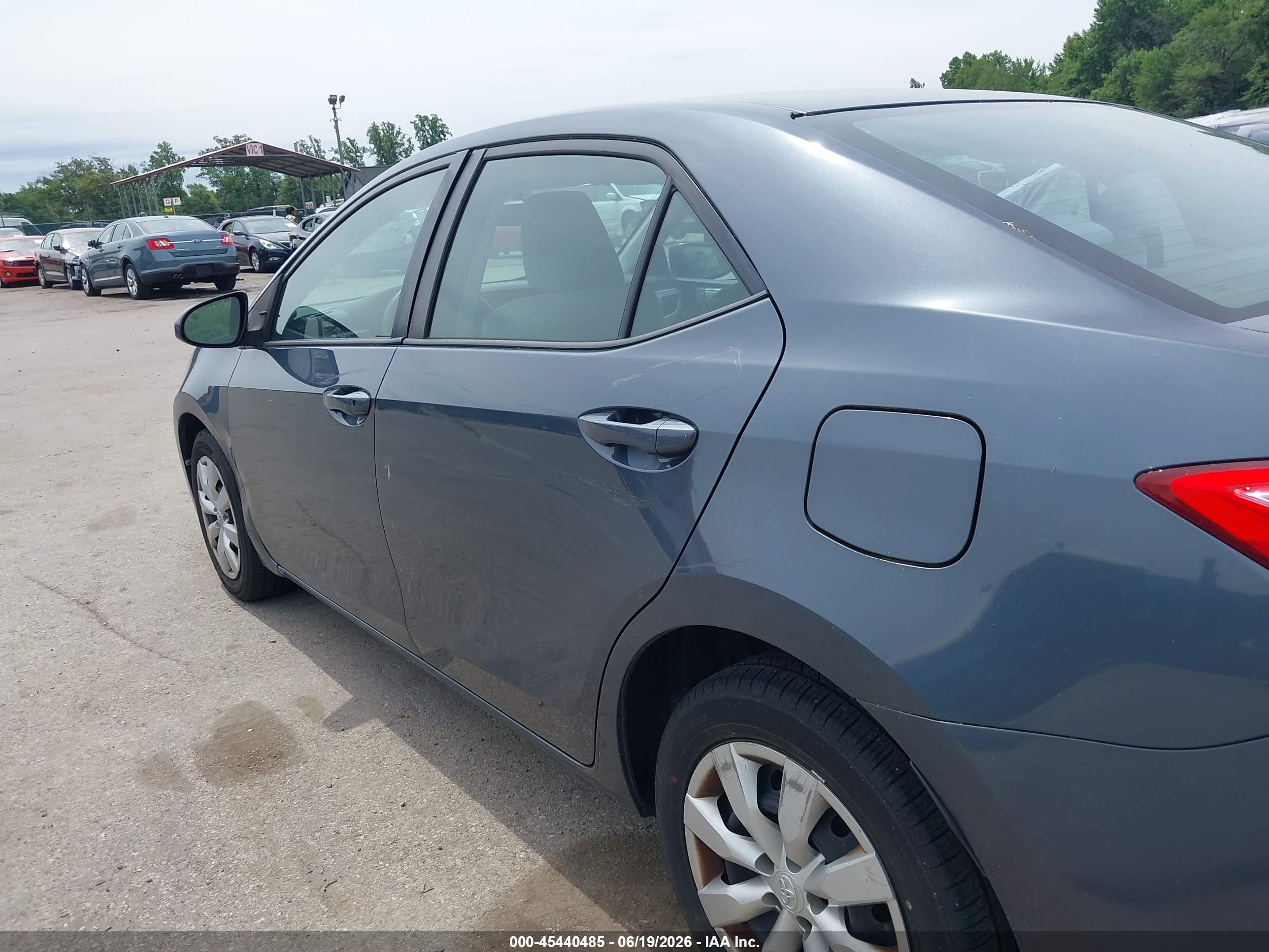 2014 Toyota Corolla Le Gray vin: 2T1BURHEXEC063072