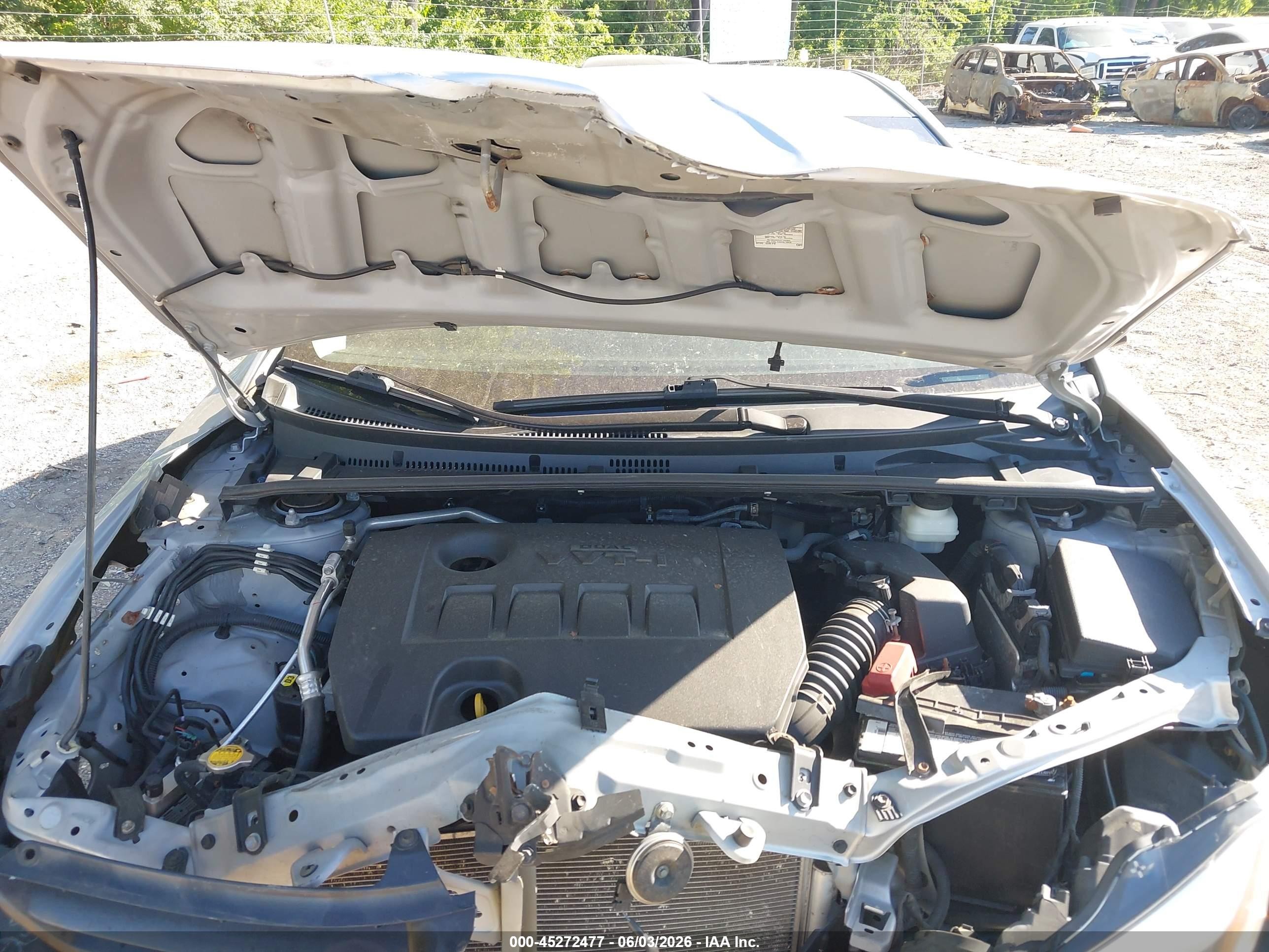 2014 Toyota Corolla Le Silver vin: 2T1BURHEXEC072323