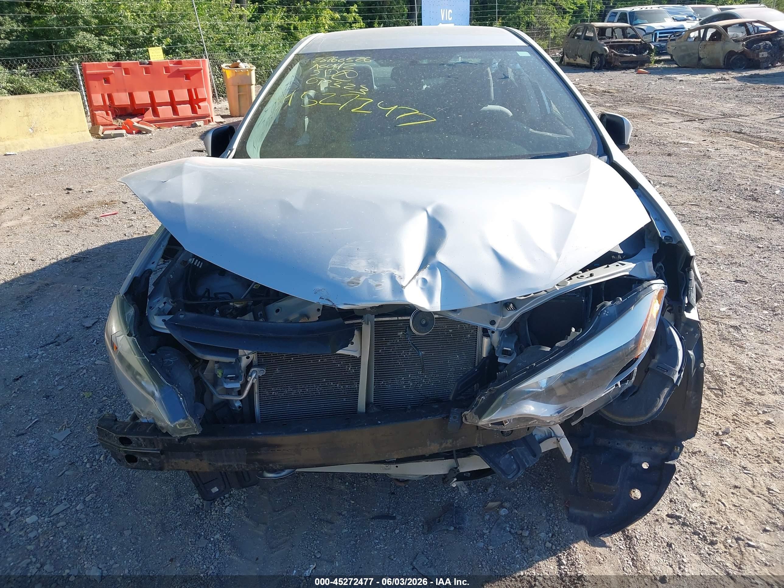 2014 Toyota Corolla Le Silver vin: 2T1BURHEXEC072323