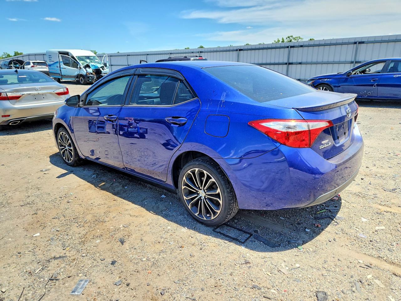 2014 Toyota Corolla S Plus Blue vin: 2T1BURHEXEC075223