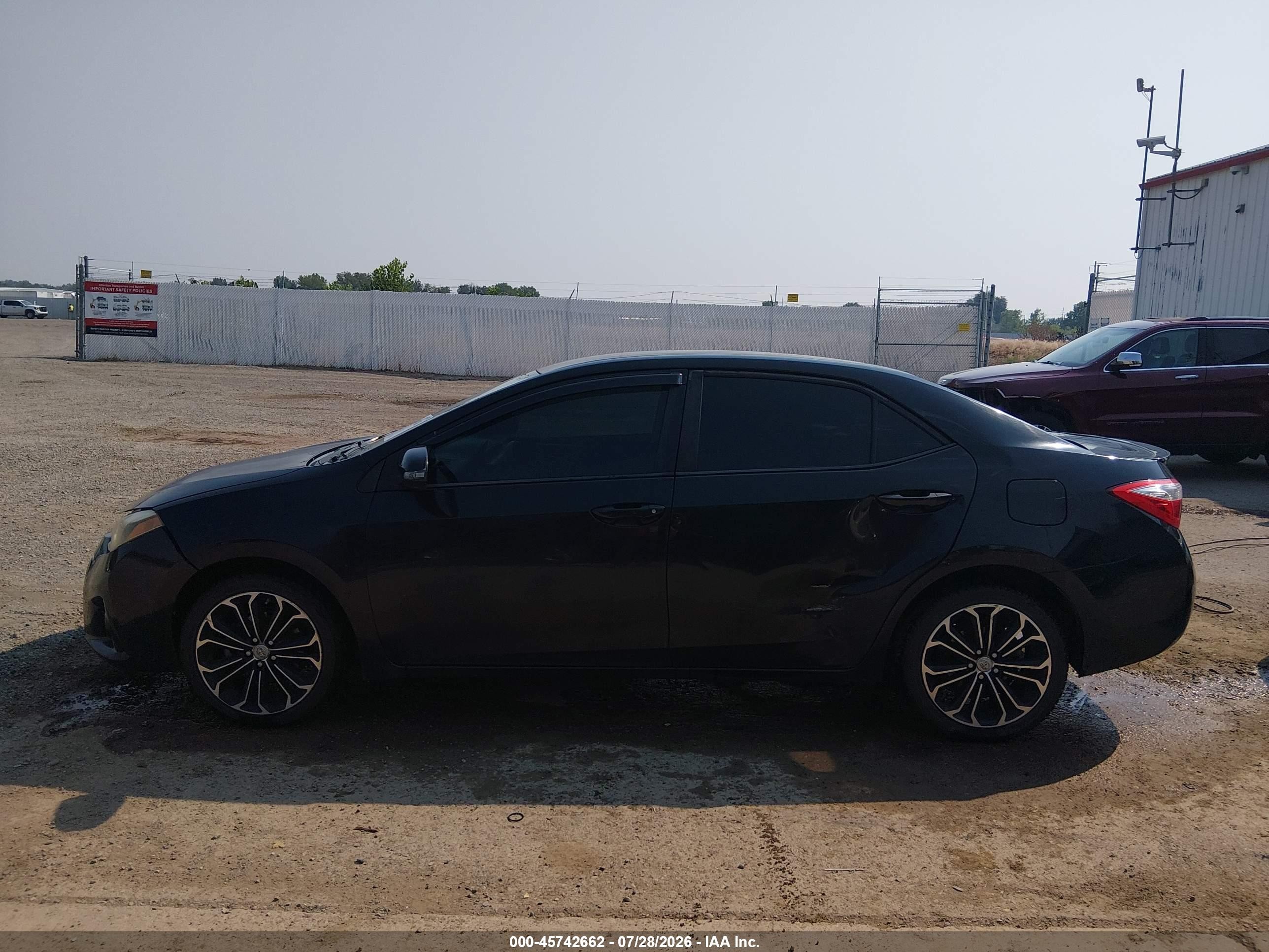 2014 Toyota Corolla S Plus Black vin: 2T1BURHEXEC093205