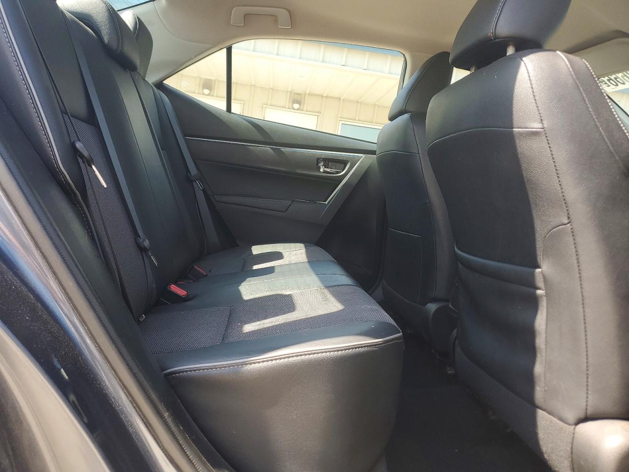 2014 Toyota Corolla S Plus Silver vin: 2T1BURHEXEC094371