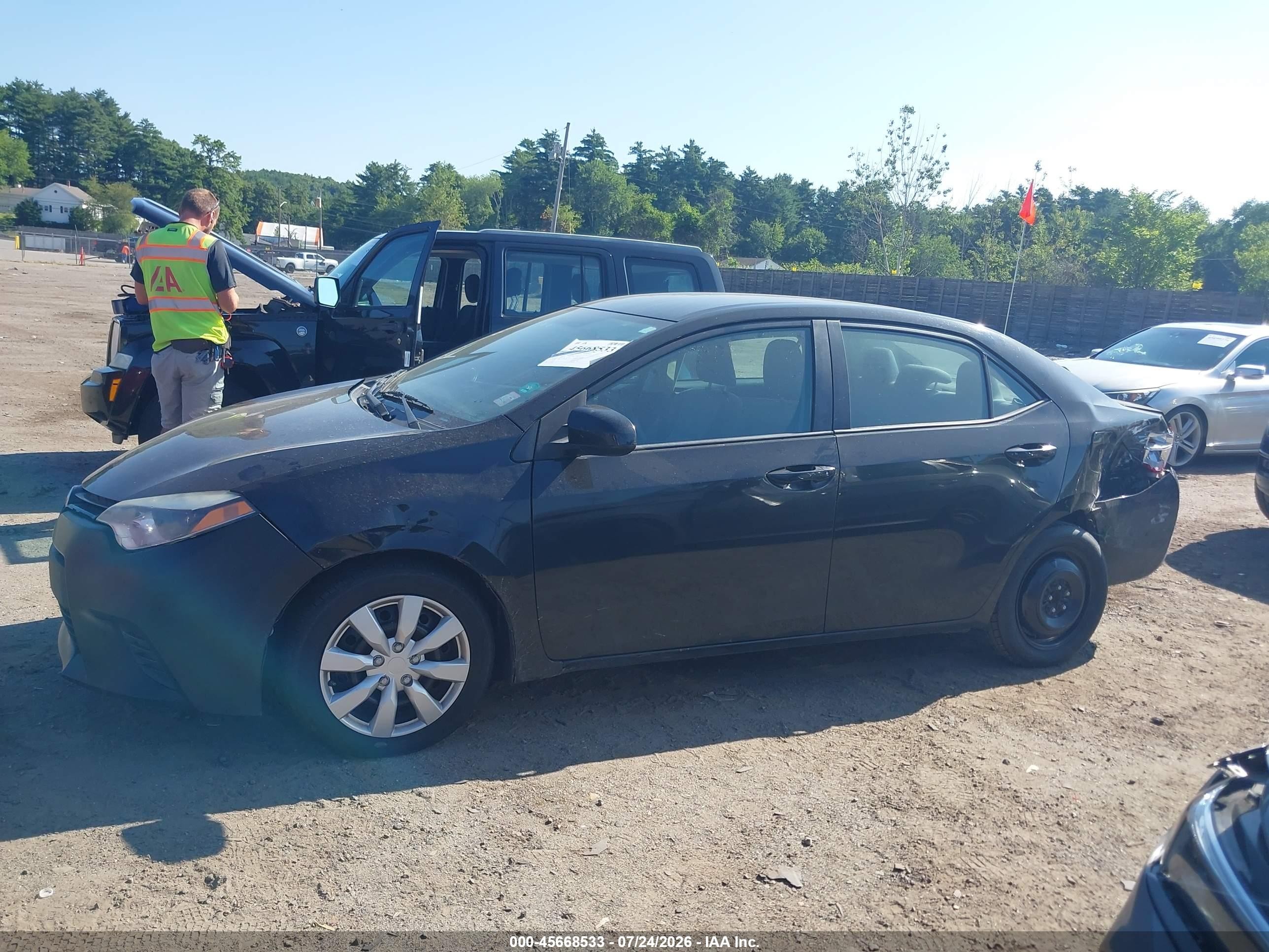 2014 Toyota Corolla Le Black vin: 2T1BURHEXEC132732