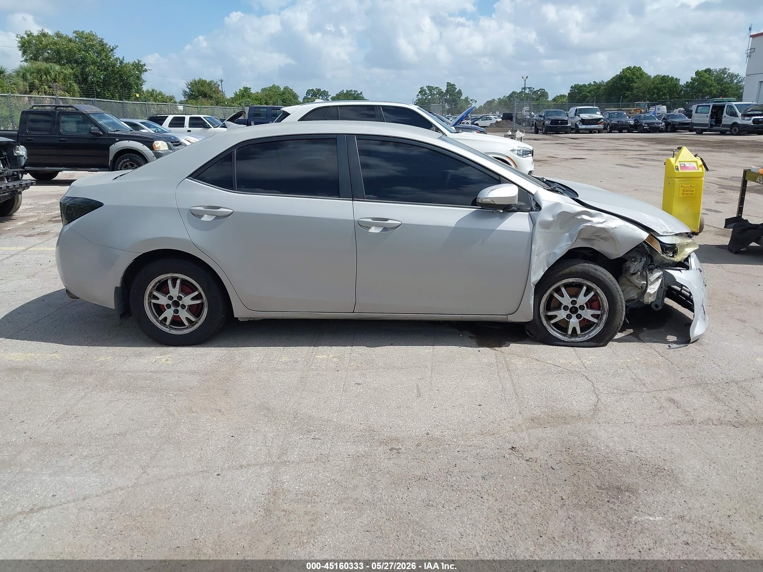 2014 Toyota Corolla Le Серебряный vin: 2T1BURHEXEC133346