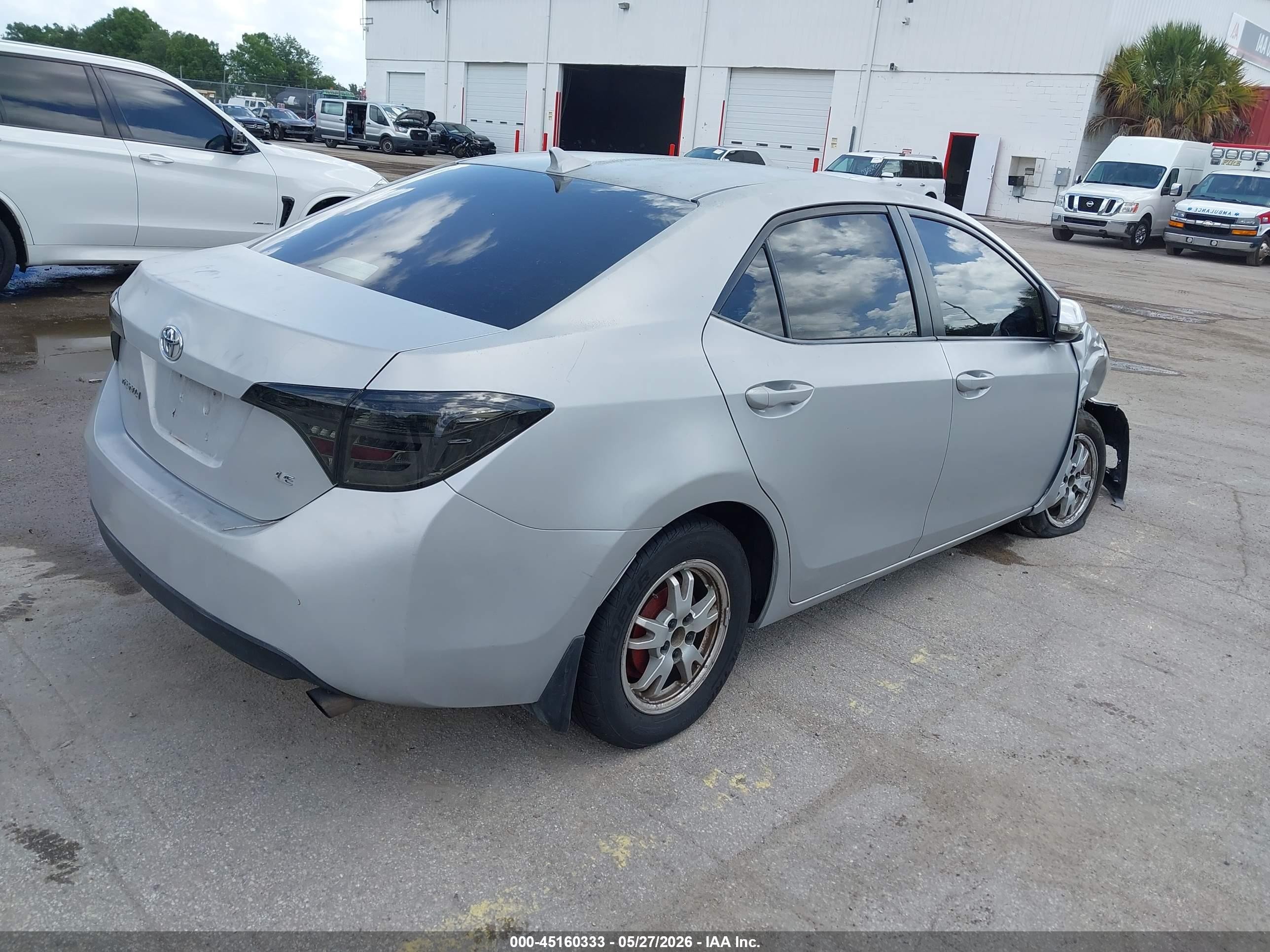 2014 Toyota Corolla Le Серебряный vin: 2T1BURHEXEC133346
