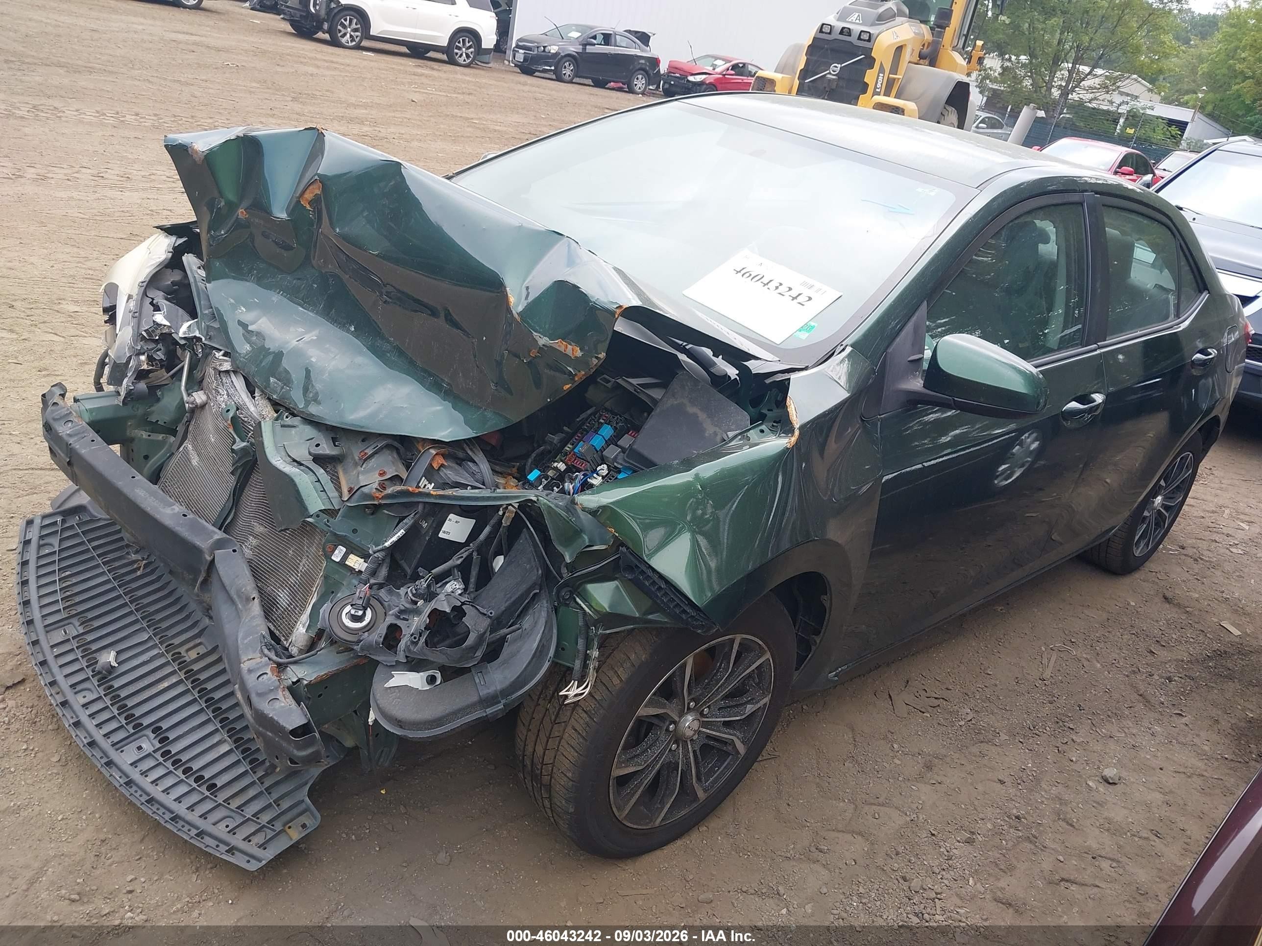 2014 Toyota Corolla Le Зеленый vin: 2T1BURHEXEC133752