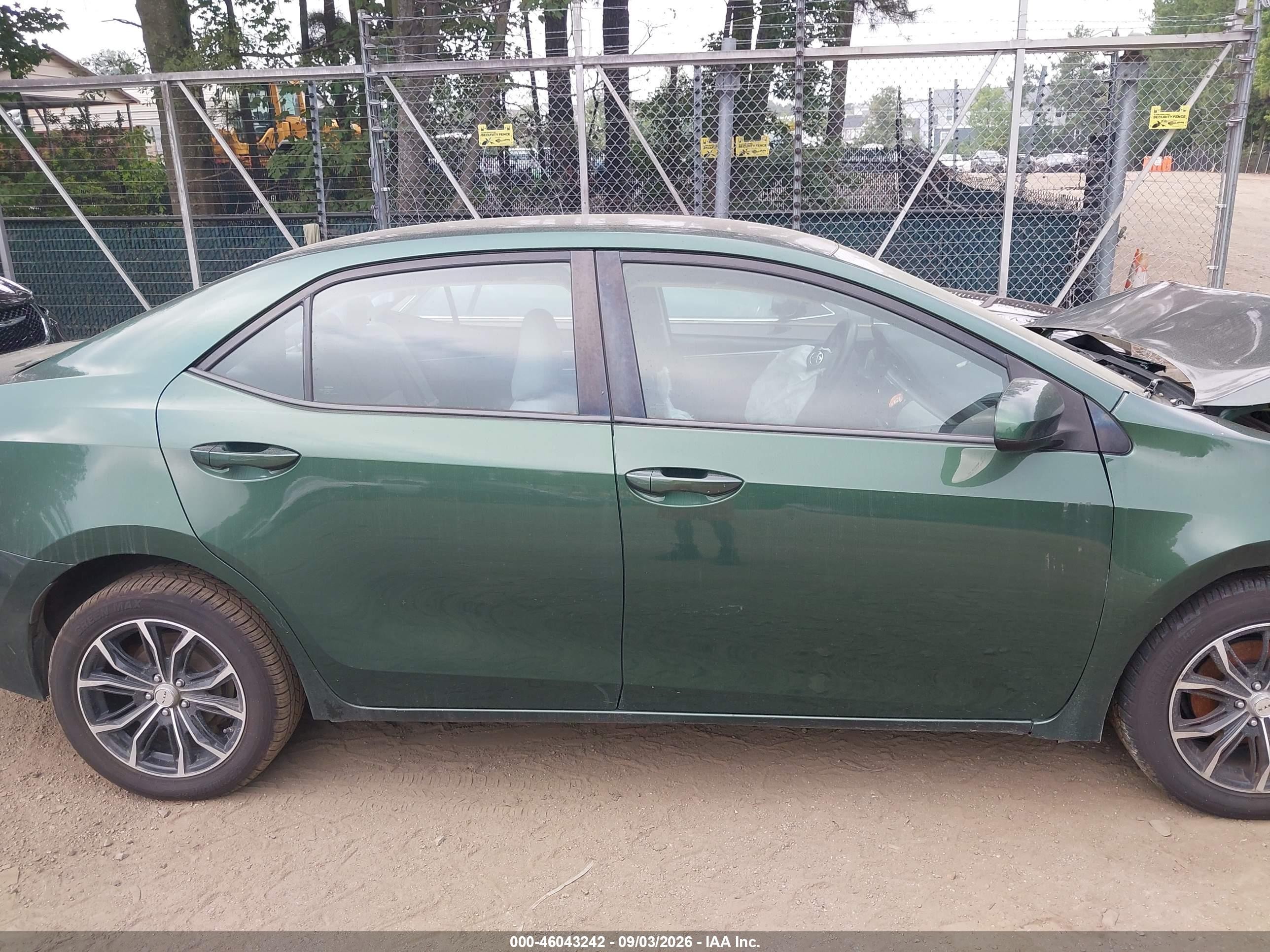 2014 Toyota Corolla Le Зеленый vin: 2T1BURHEXEC133752