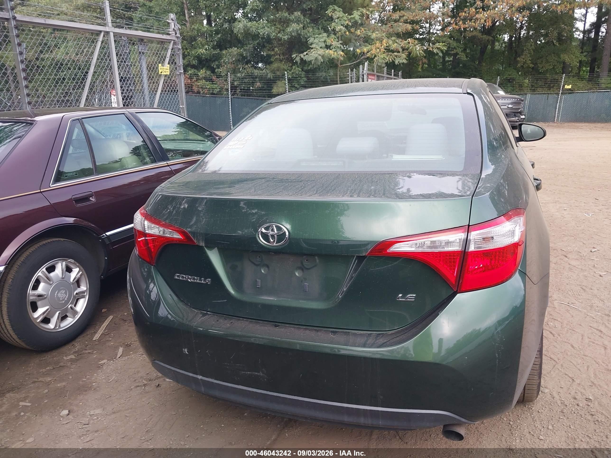 2014 Toyota Corolla Le Зеленый vin: 2T1BURHEXEC133752