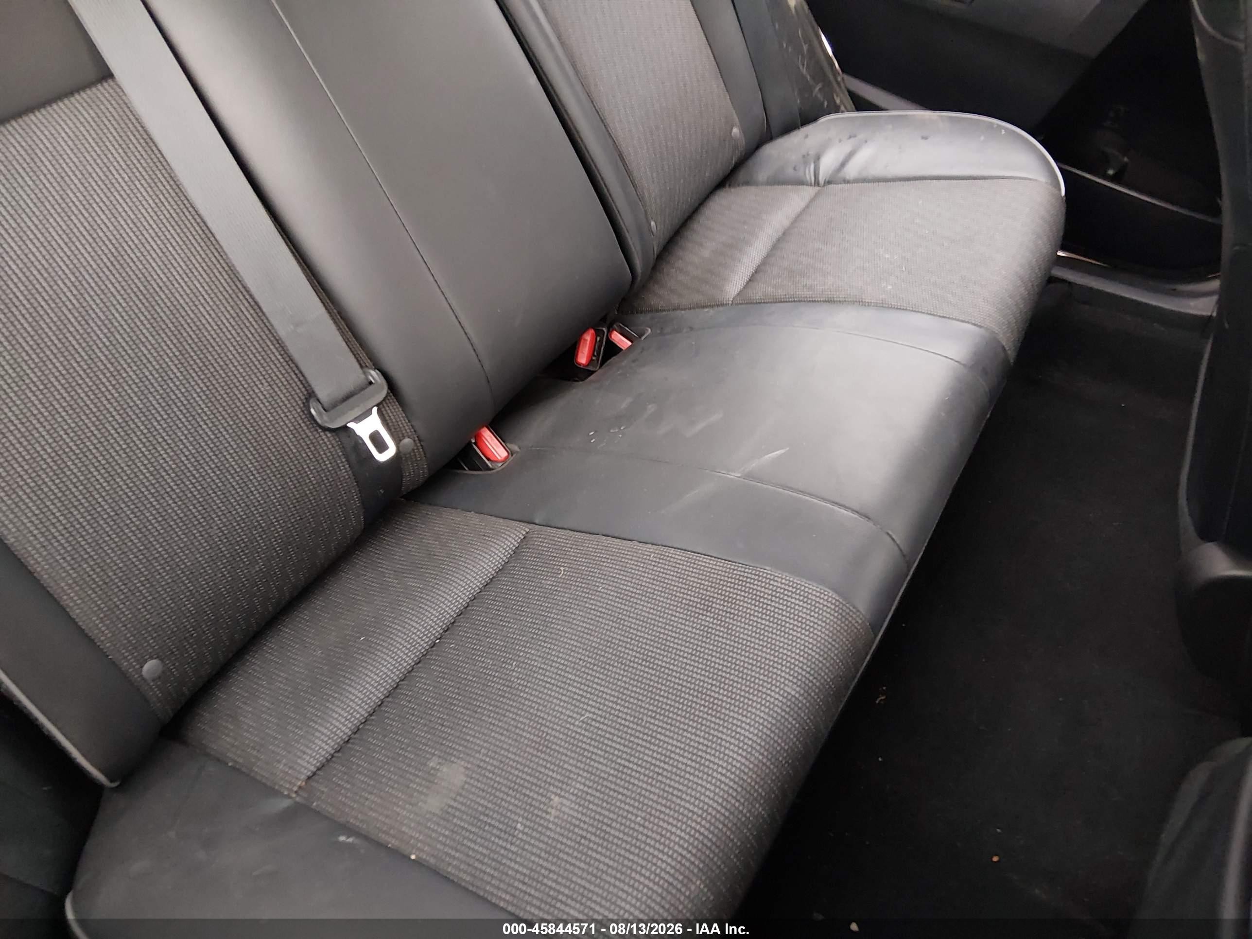 2014 Toyota Corolla S Plus Серебряный vin: 2T1BURHEXEC158022