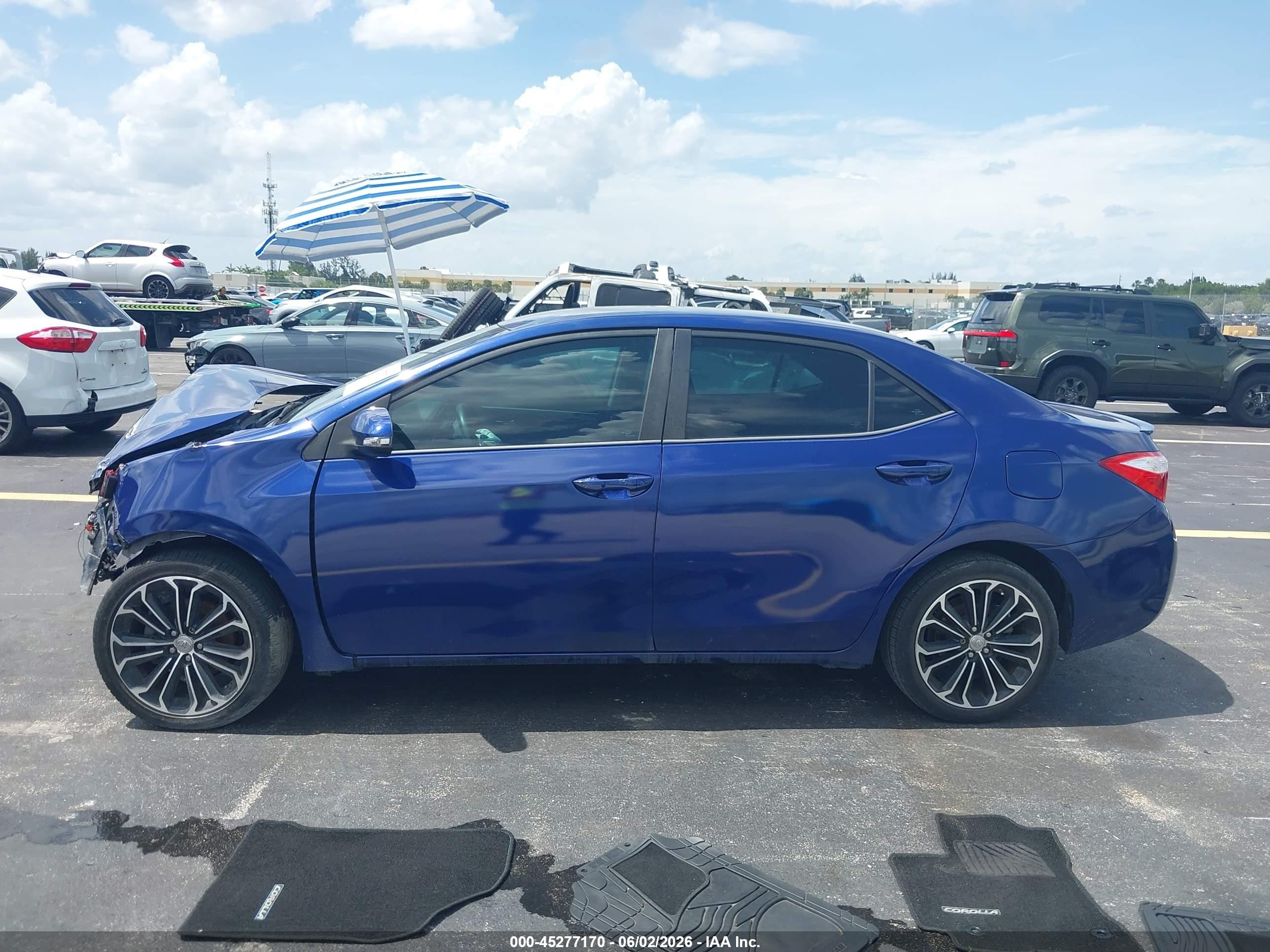 2014 Toyota Corolla S Plus Blue vin: 2T1BURHEXEC165150