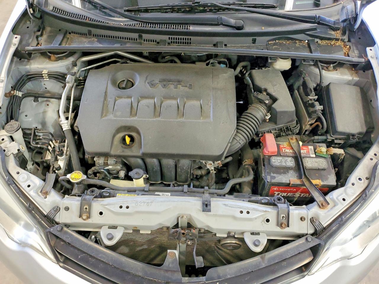 2014 Toyota Corolla Le Silver vin: 2T1BURHEXEC174351