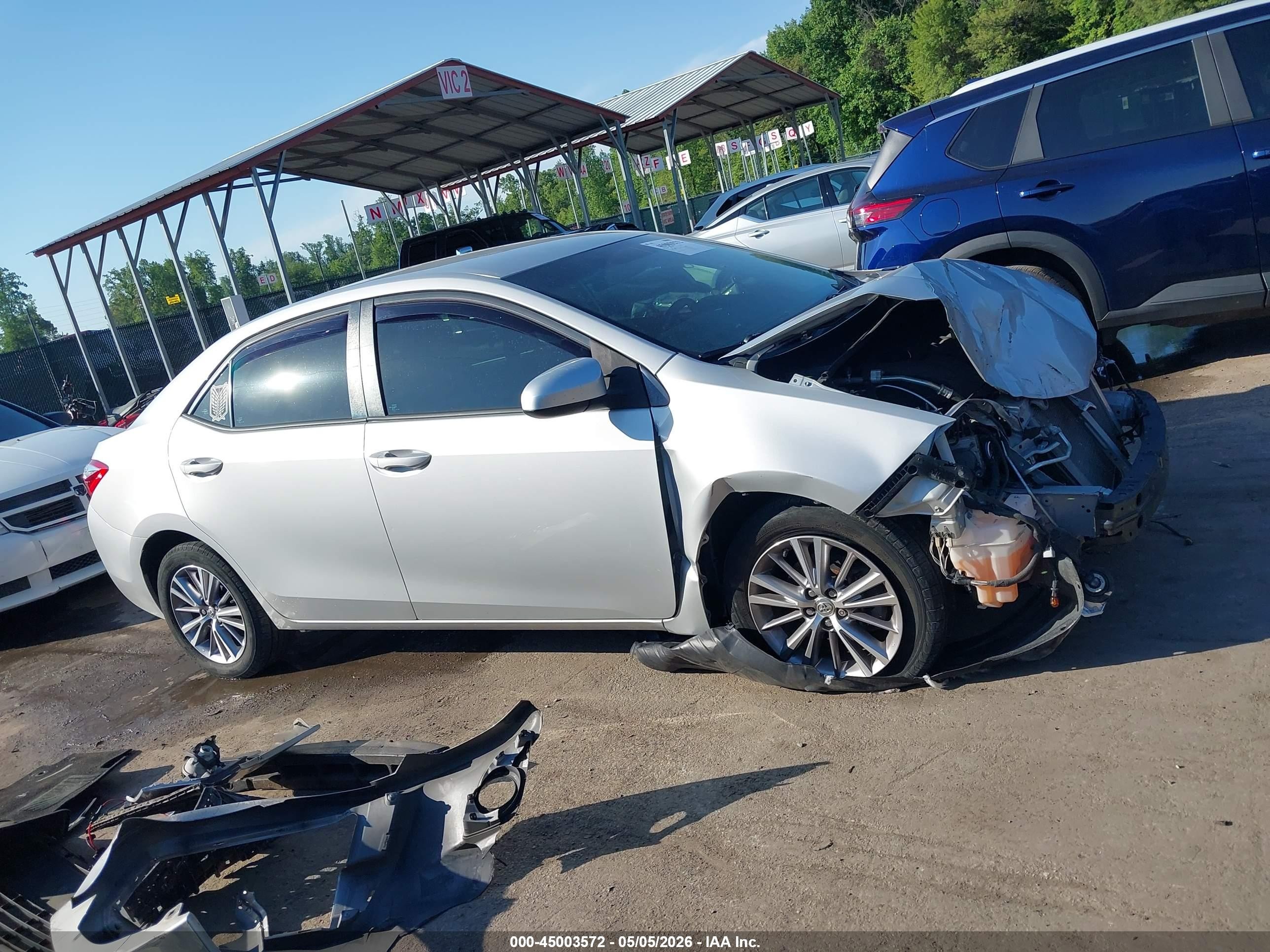 2014 Toyota Corolla Le Premium Silver vin: 2T1BURHEXEC175385