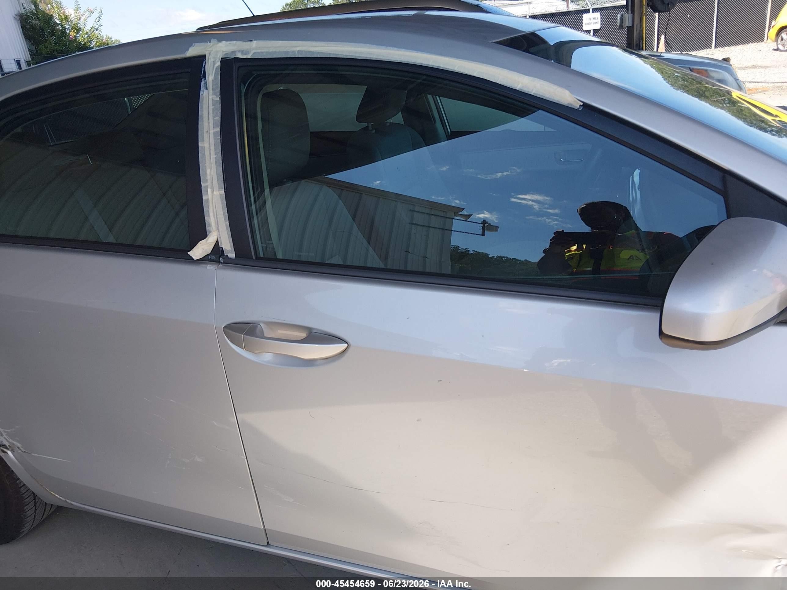 2014 Toyota Corolla Le Gray vin: 2T1BURHEXEC192056